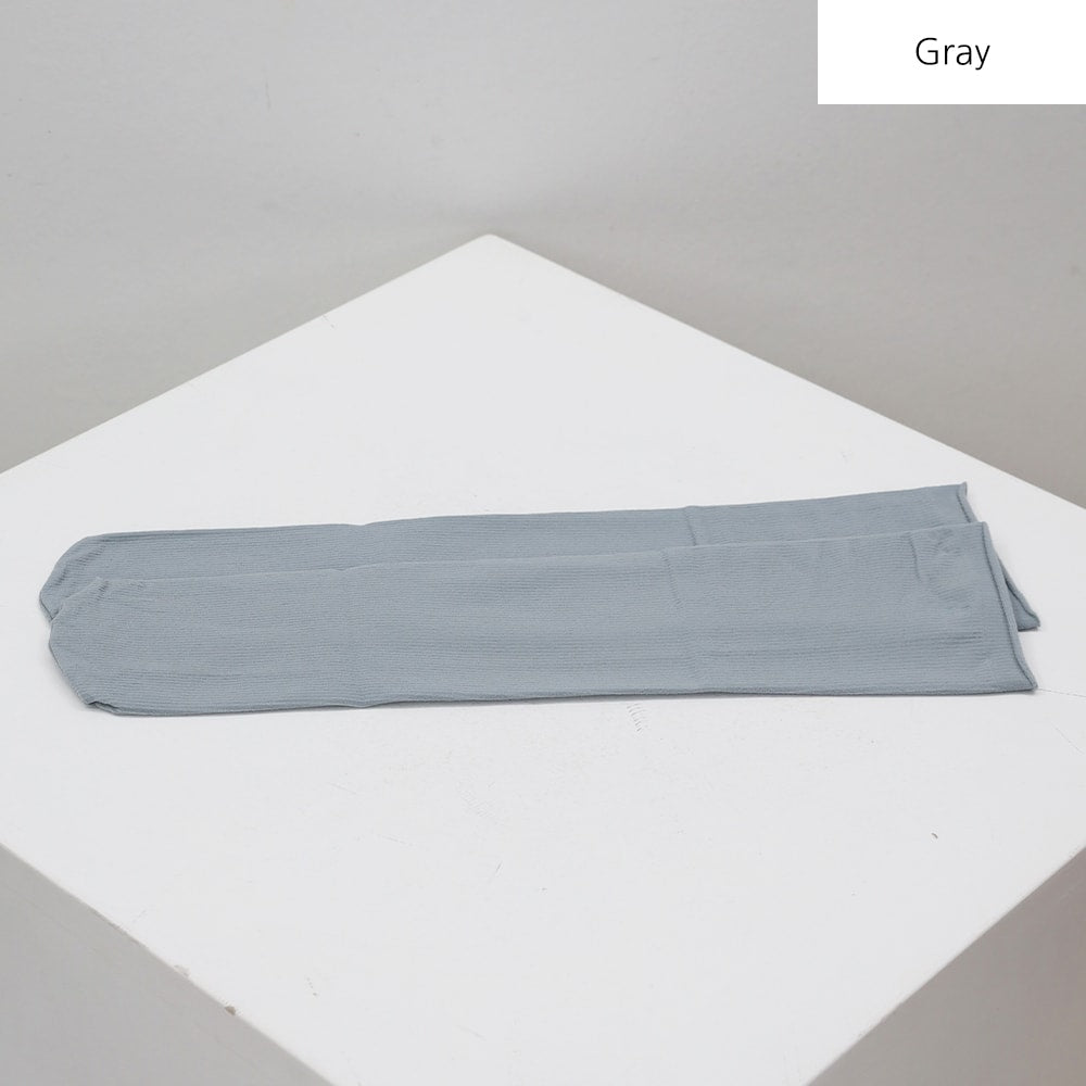 Sheer Ribbed Socks BY27