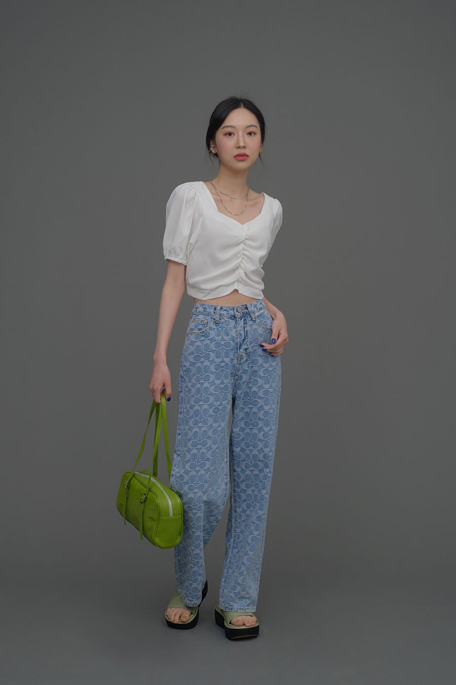 Square-shaped Shoulder Bag CA04