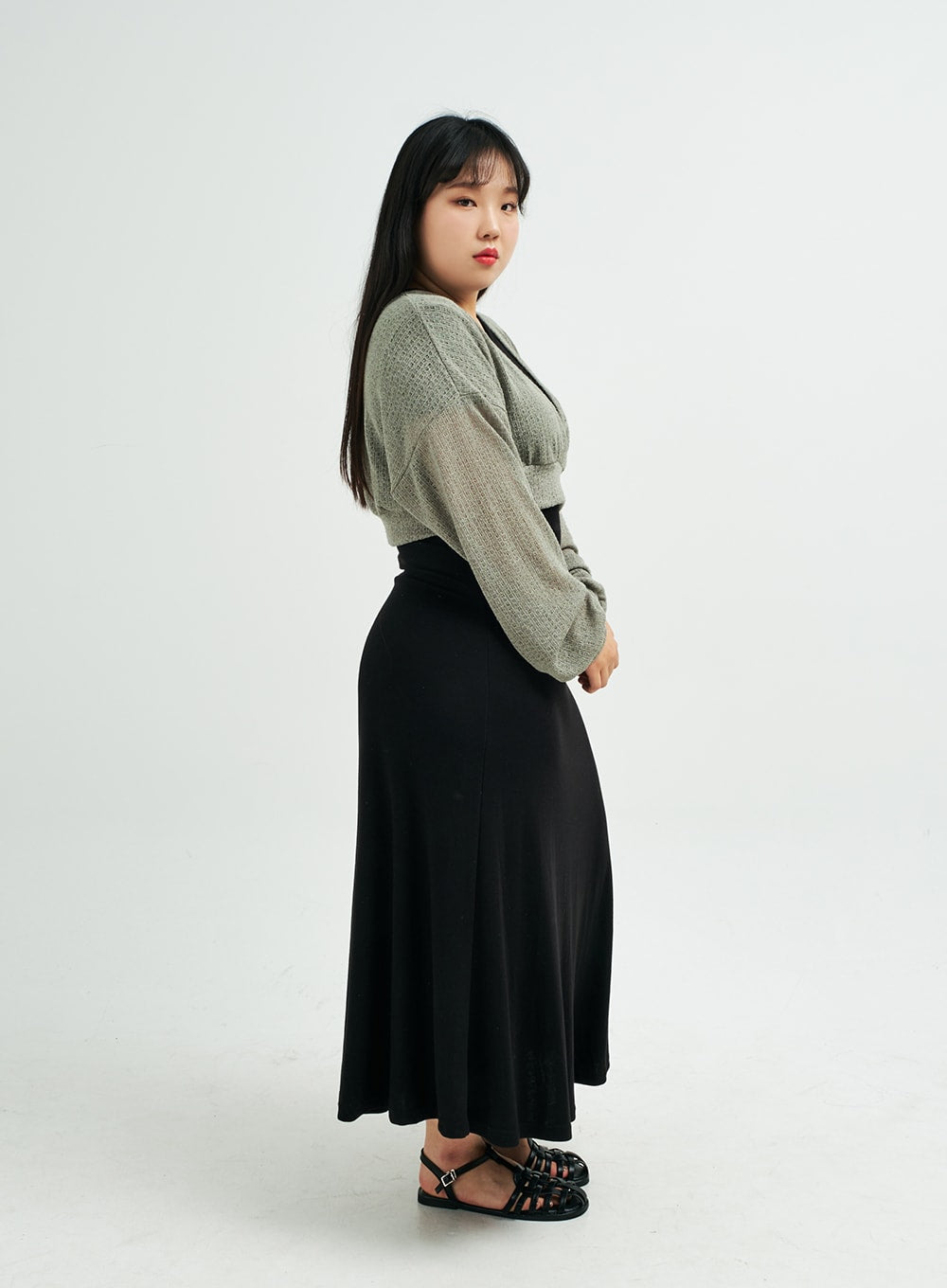 Plus Sheer Linen V-Neck Cropped Knit Top IY24