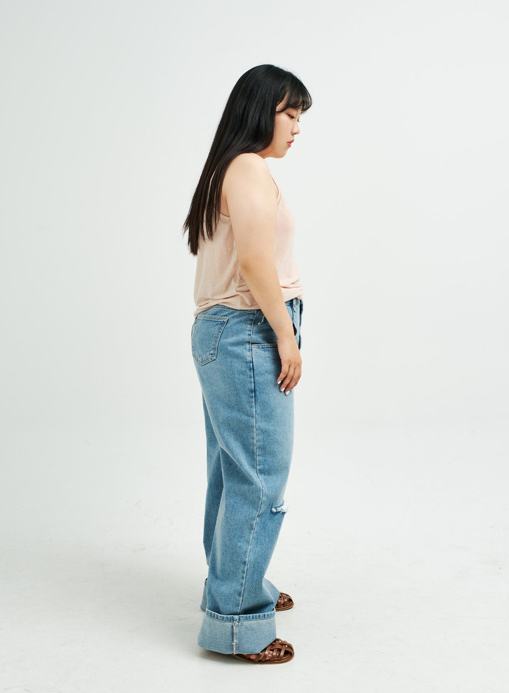 Plus Distressed Wide Leg Denim Pants IY24