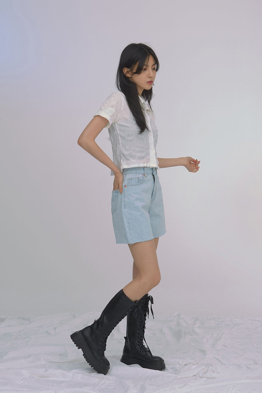 Wrinkled Button Down Crop Top CA04