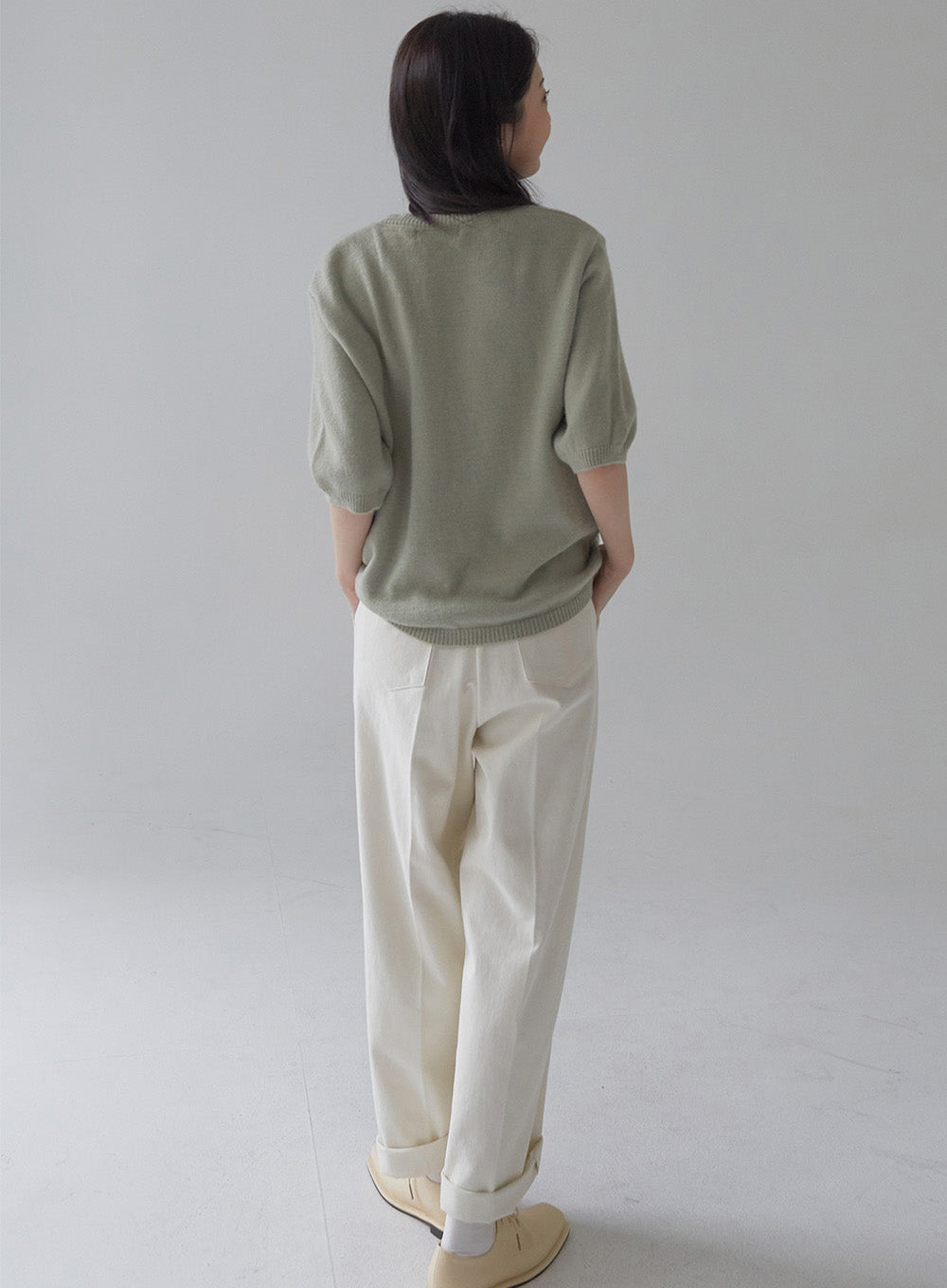 Round Neck Half Sleeve Knit