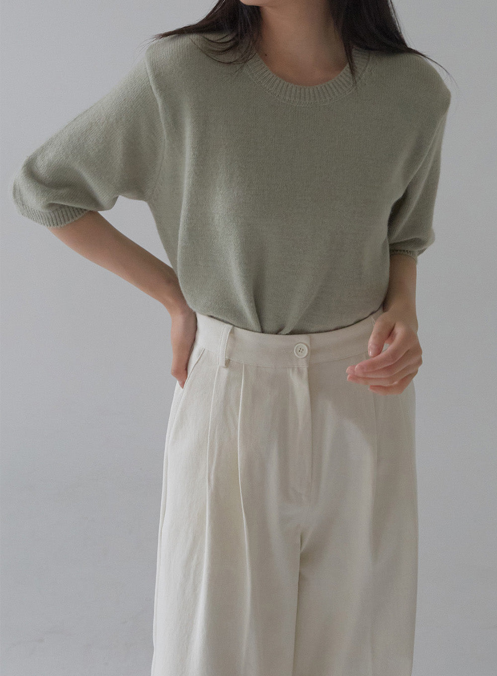 Round Neck Half Sleeve Knit