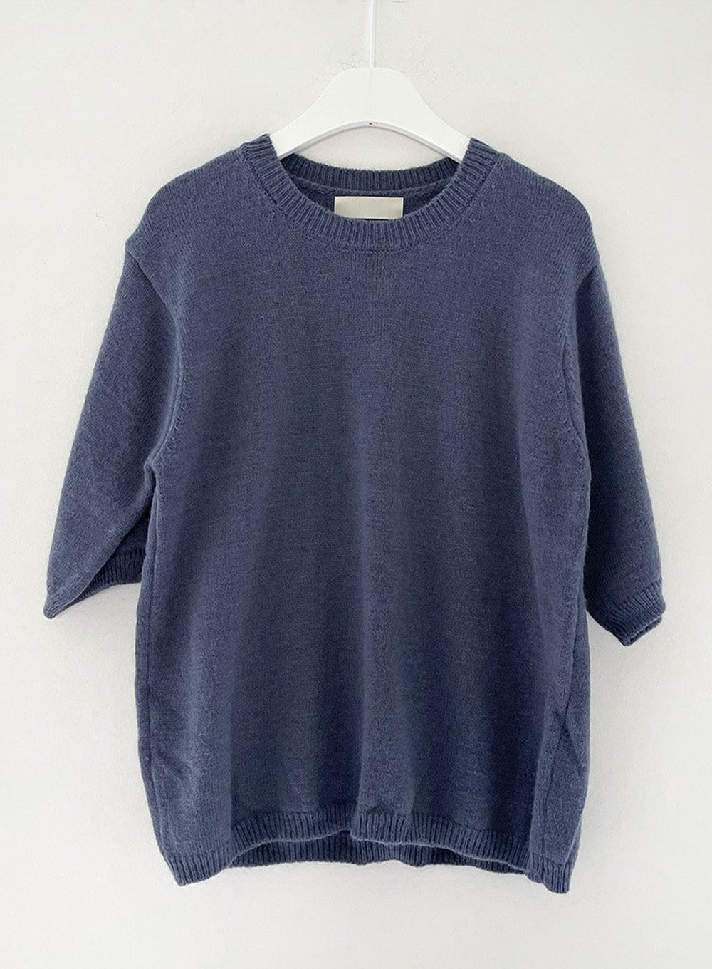 Round Neck Half Sleeve Knit