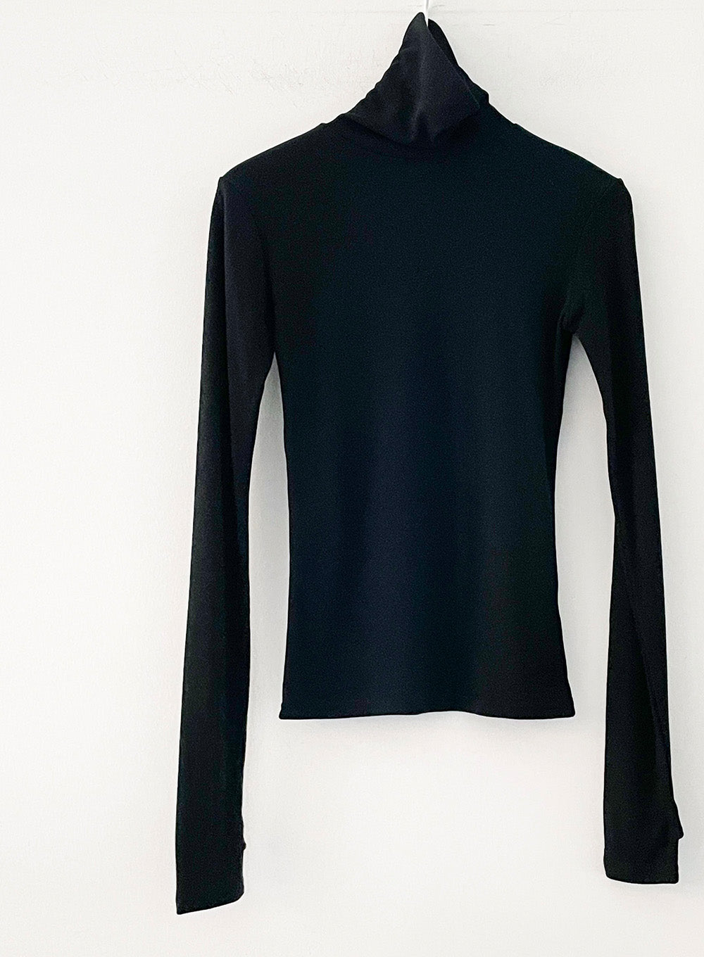 Winter Turtleneck Tee With Thumb Holes