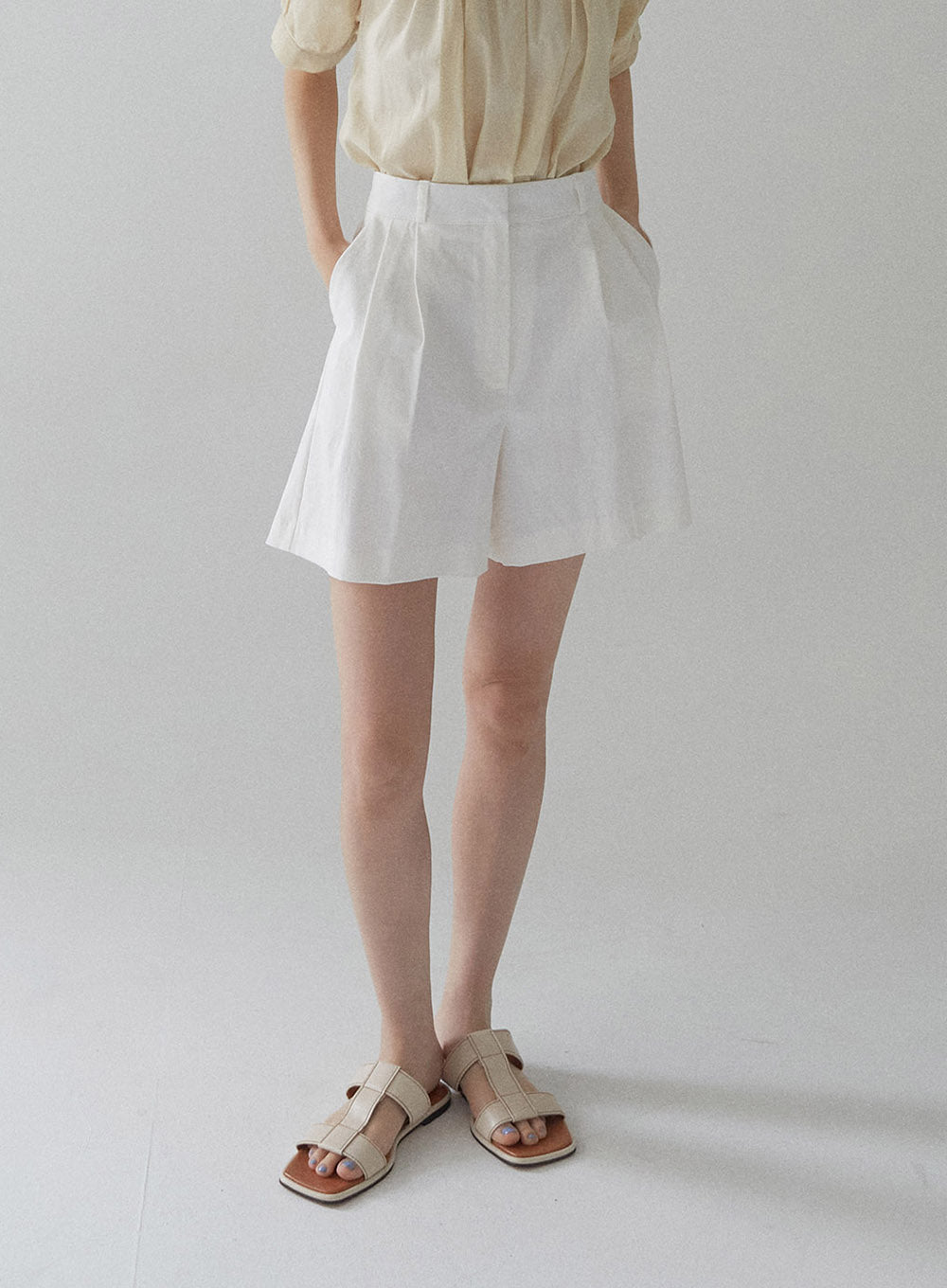 Cotton Pintuck Half Pants