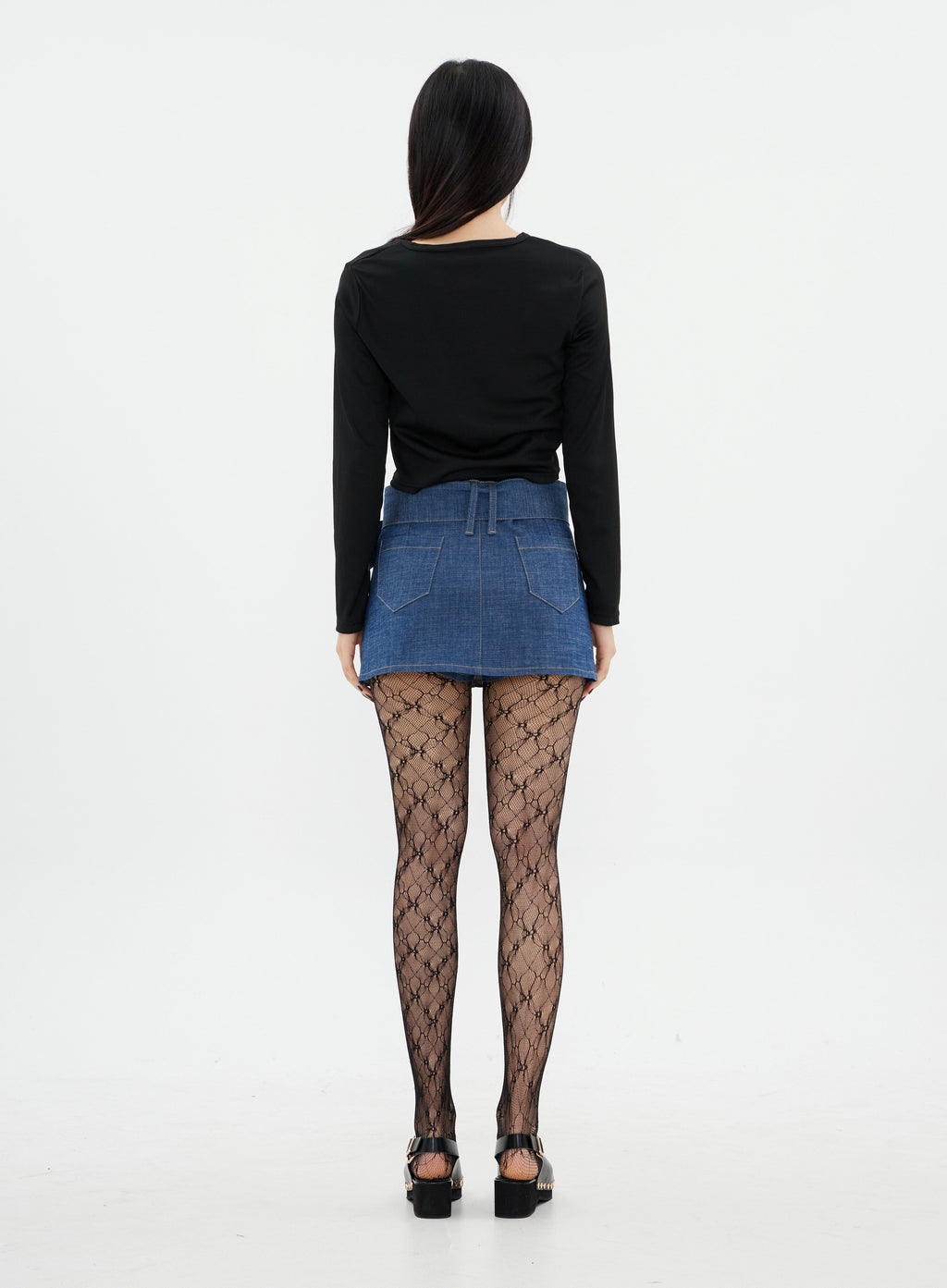 Cropped Long Sleeve T Shirt with Graphic Print K2302