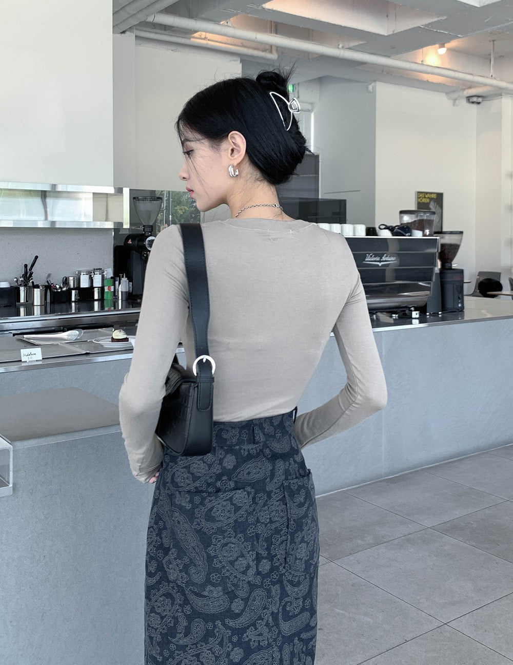 Long Sleeve Crop T-Shirt J5