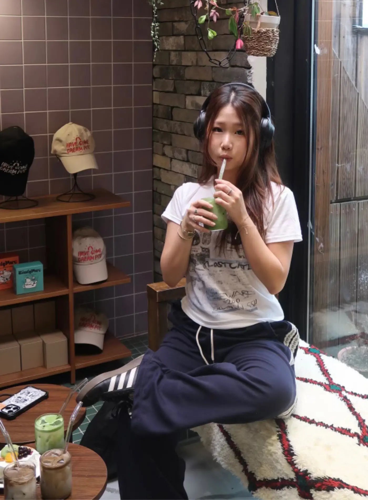 Angel Lace Wide-Leg Trackpants CA521