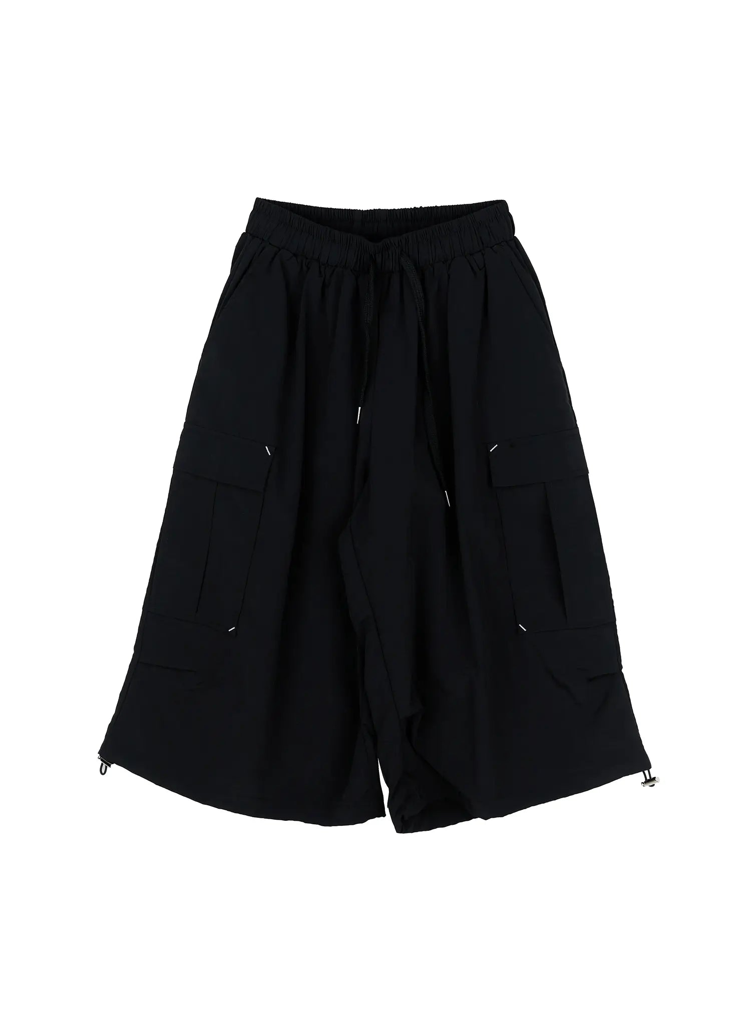 Men's Nylon Cargo Bermuda Shorts IG512