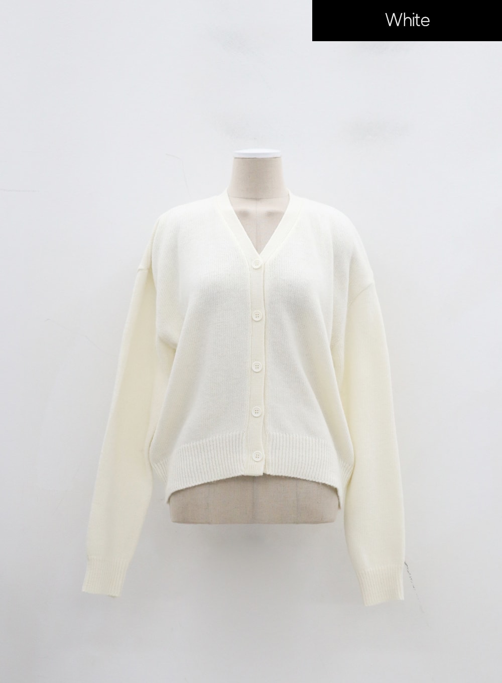 V-Neck Knit Cardigan IJ330