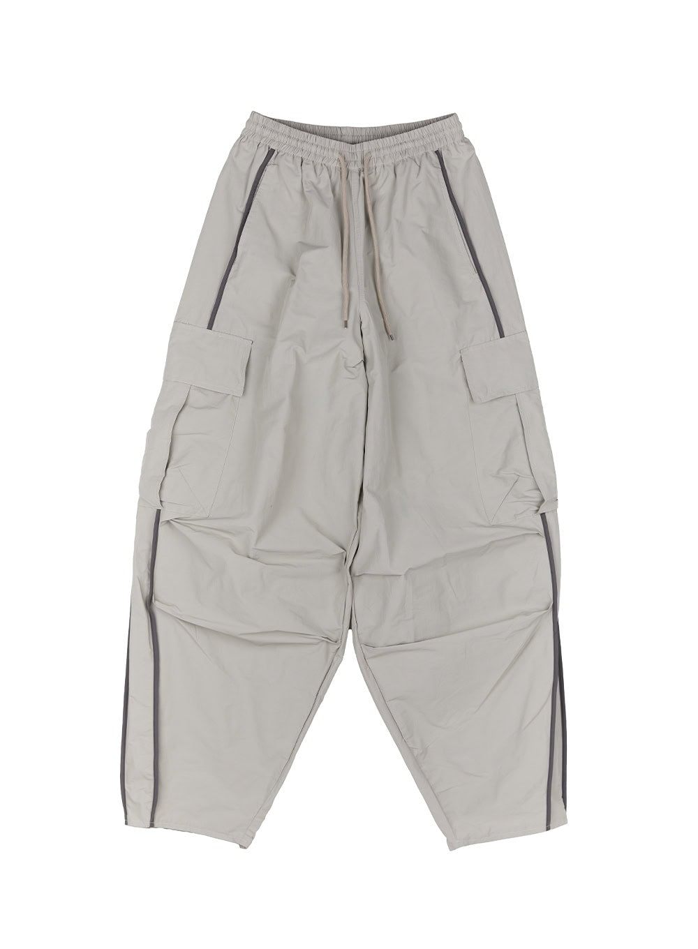 Men's Cargo Balloon-Fit Windbreaker Pants IY530