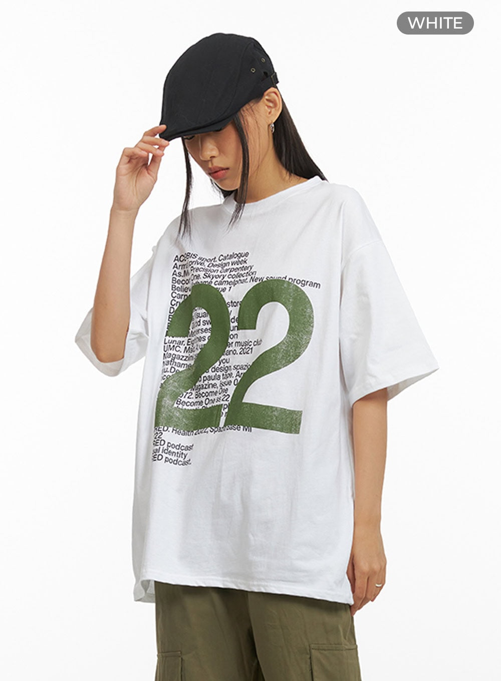 Oversized Graphic 22 T-Shirt IY422
