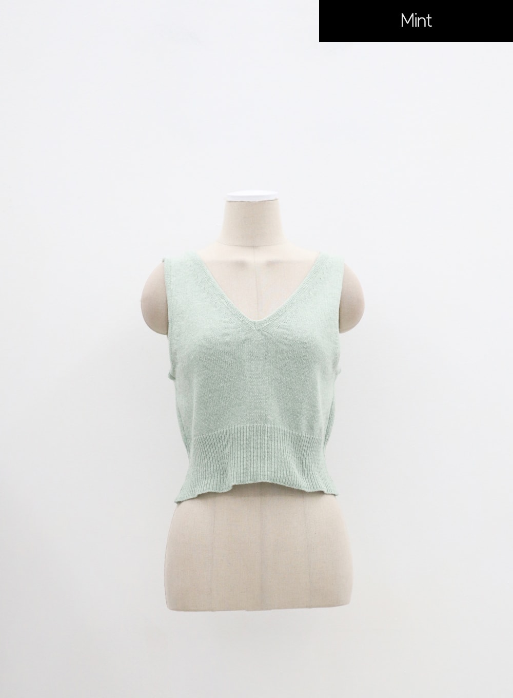 V-Neck Simple Vest IM316