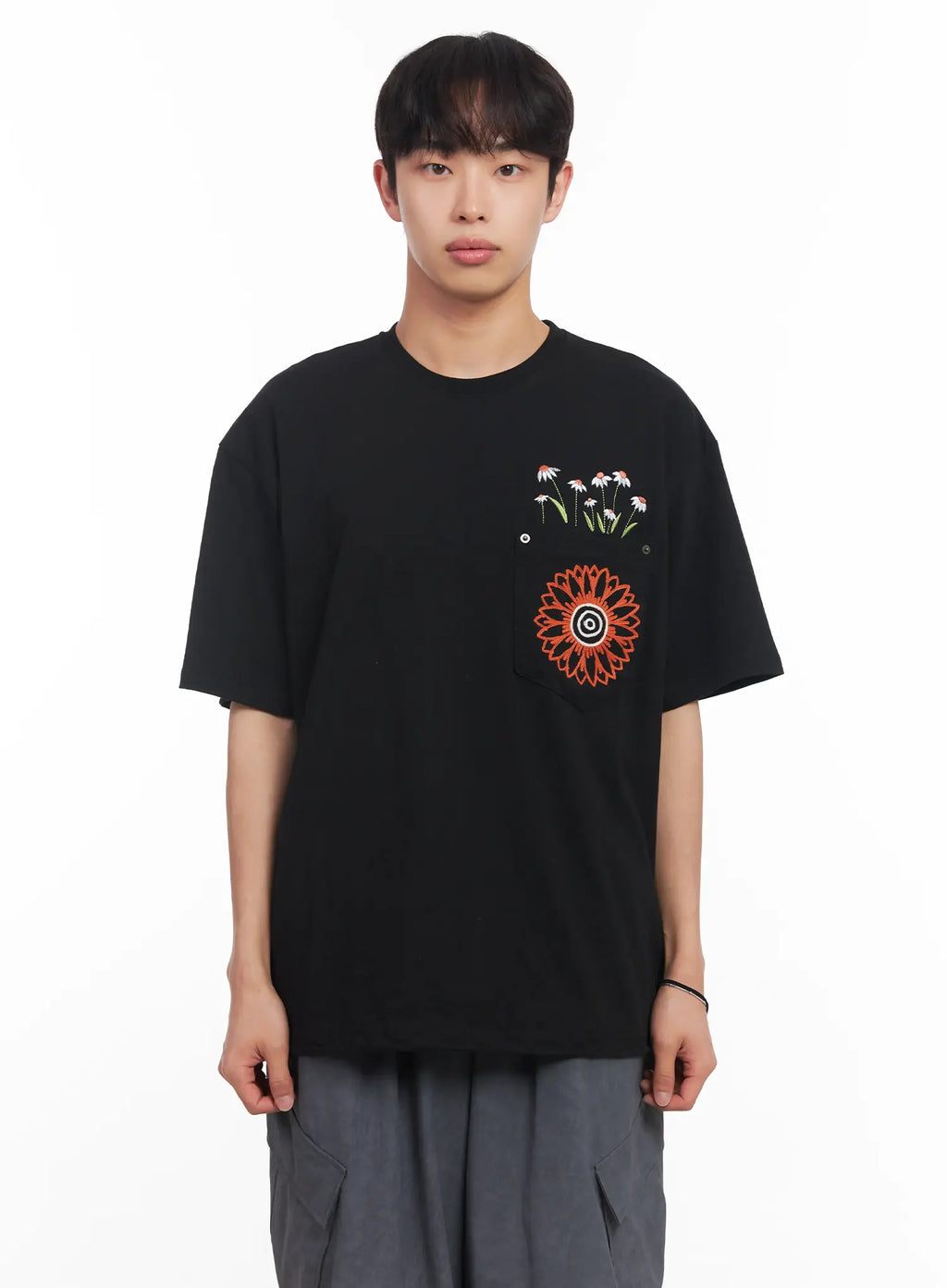 Men's Embroidered Graphic T-Shirt IU519