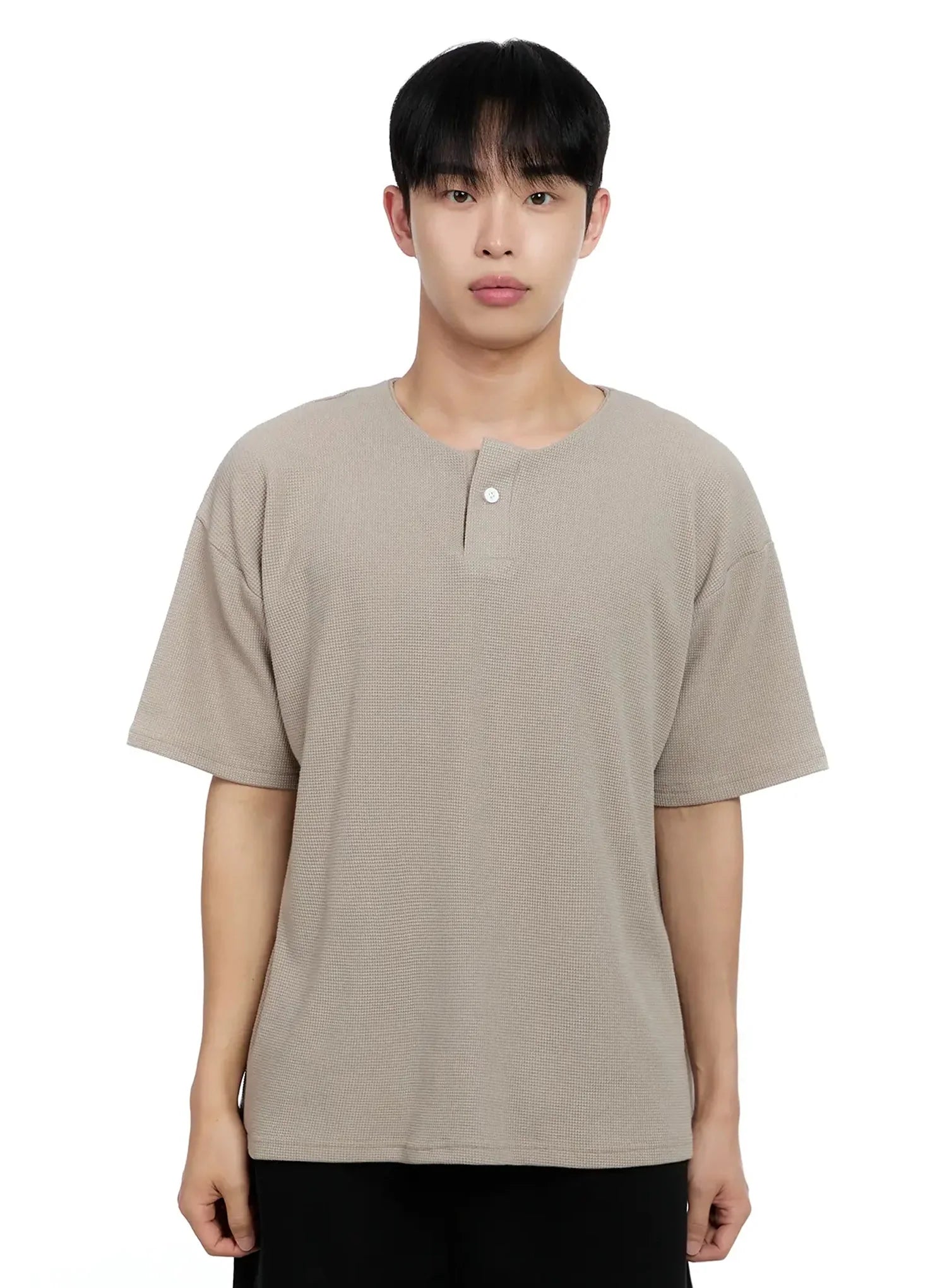 Men's Textured Henley T-shirt IG520