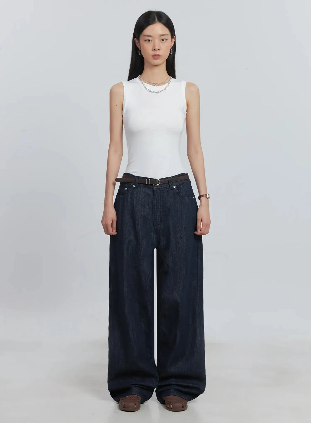 Basic Round-Neck Tank Top IU512