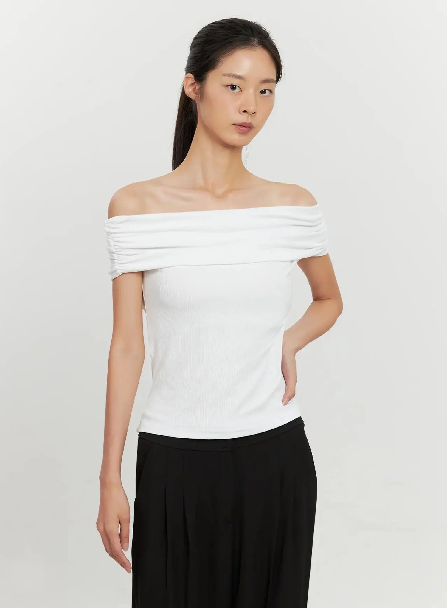 Classic Off-Shoulder Top IL528