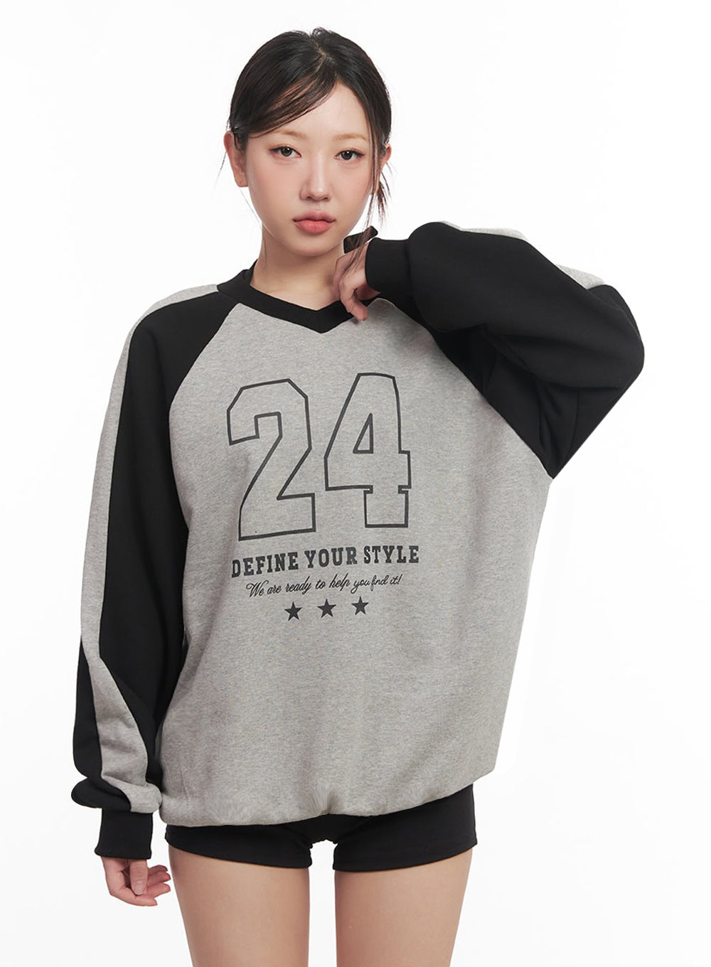 Graphic V-Neck Oversize Sweatshirt IM528
