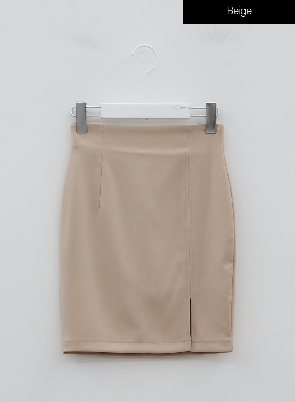 H-Line Side Slit Skirt IU26