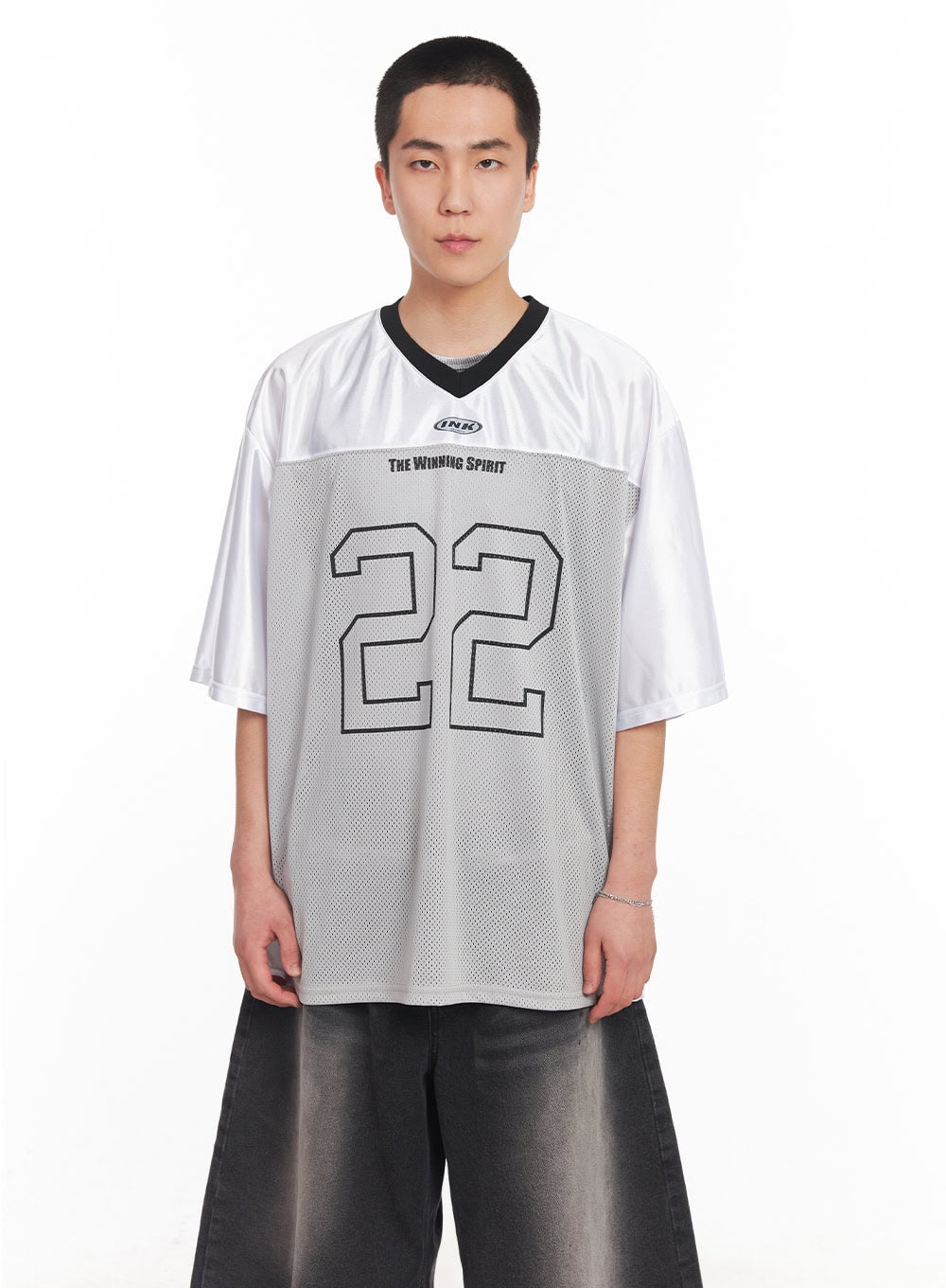 Men's Mesh V-Neck Graphic Tee IY505