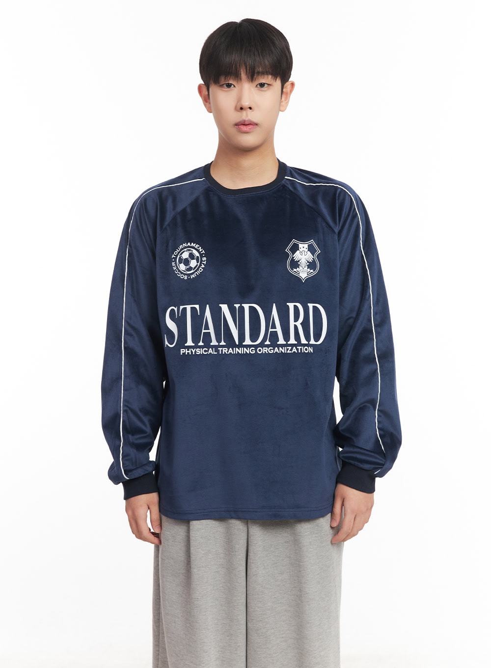 Men's Velvet Graphic Sweatshirt IM528