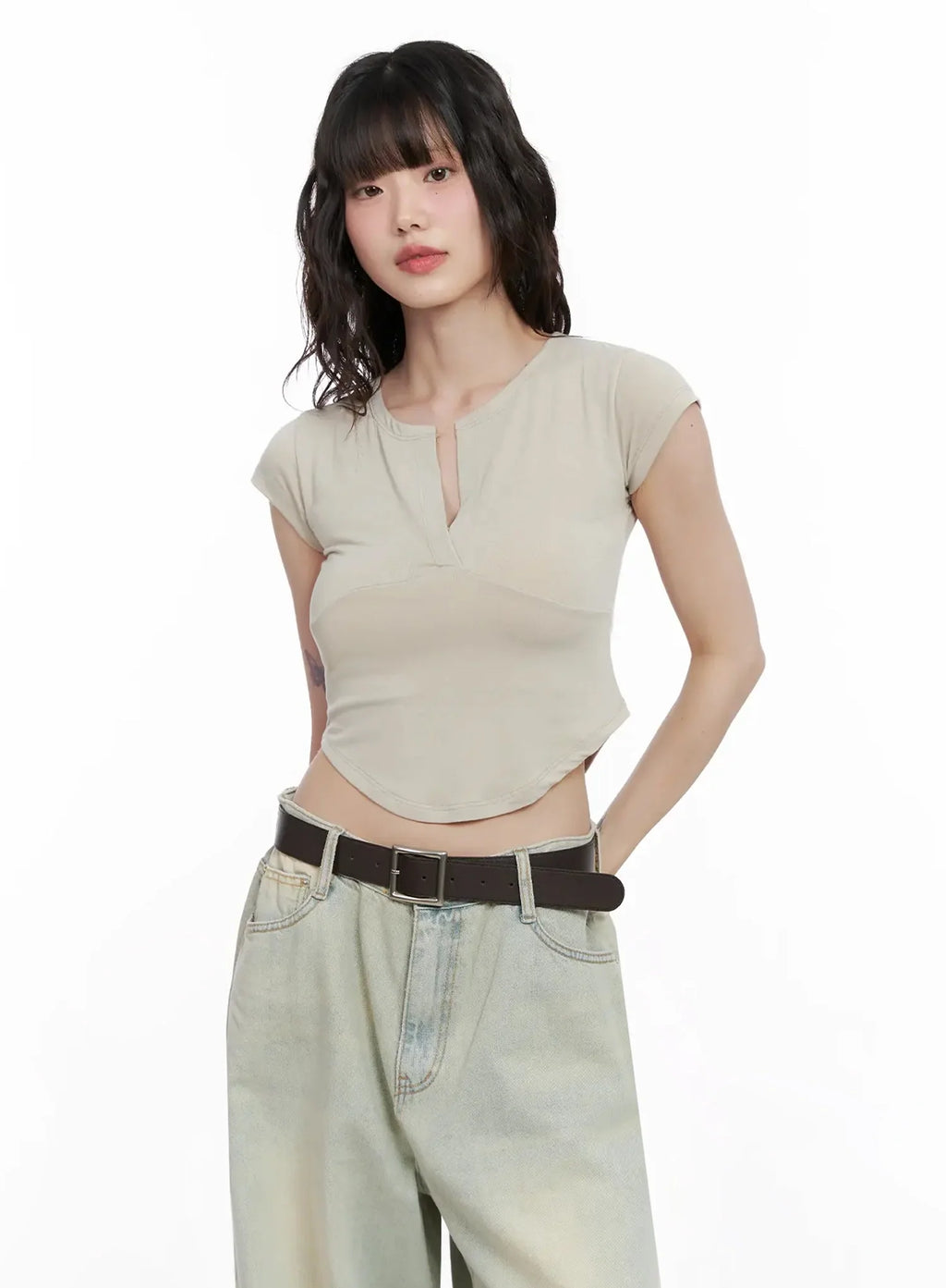 Minimalist V-Neck Crop Top IL531