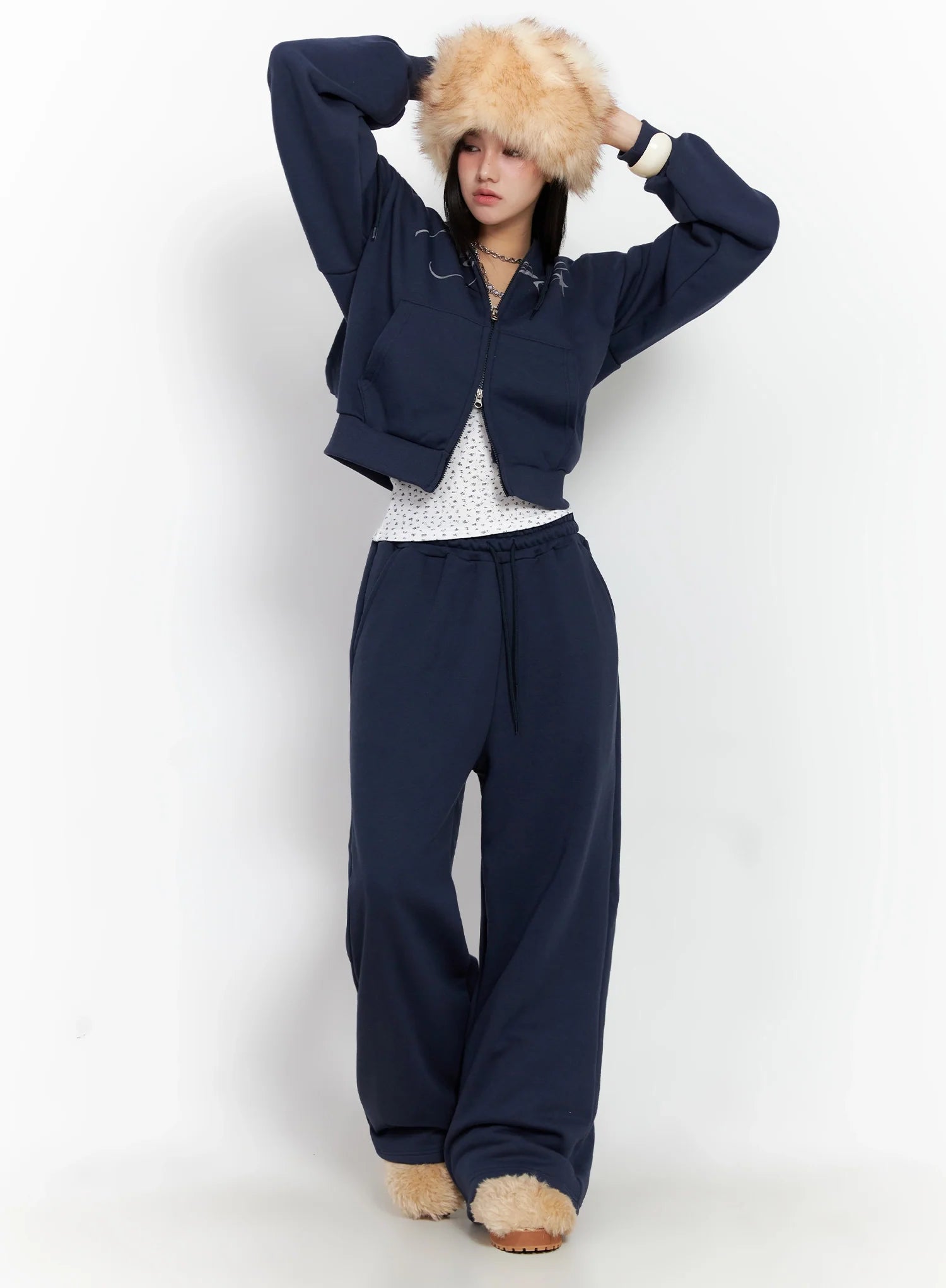 Angel Graphic Zip-Up Hoodie IS525