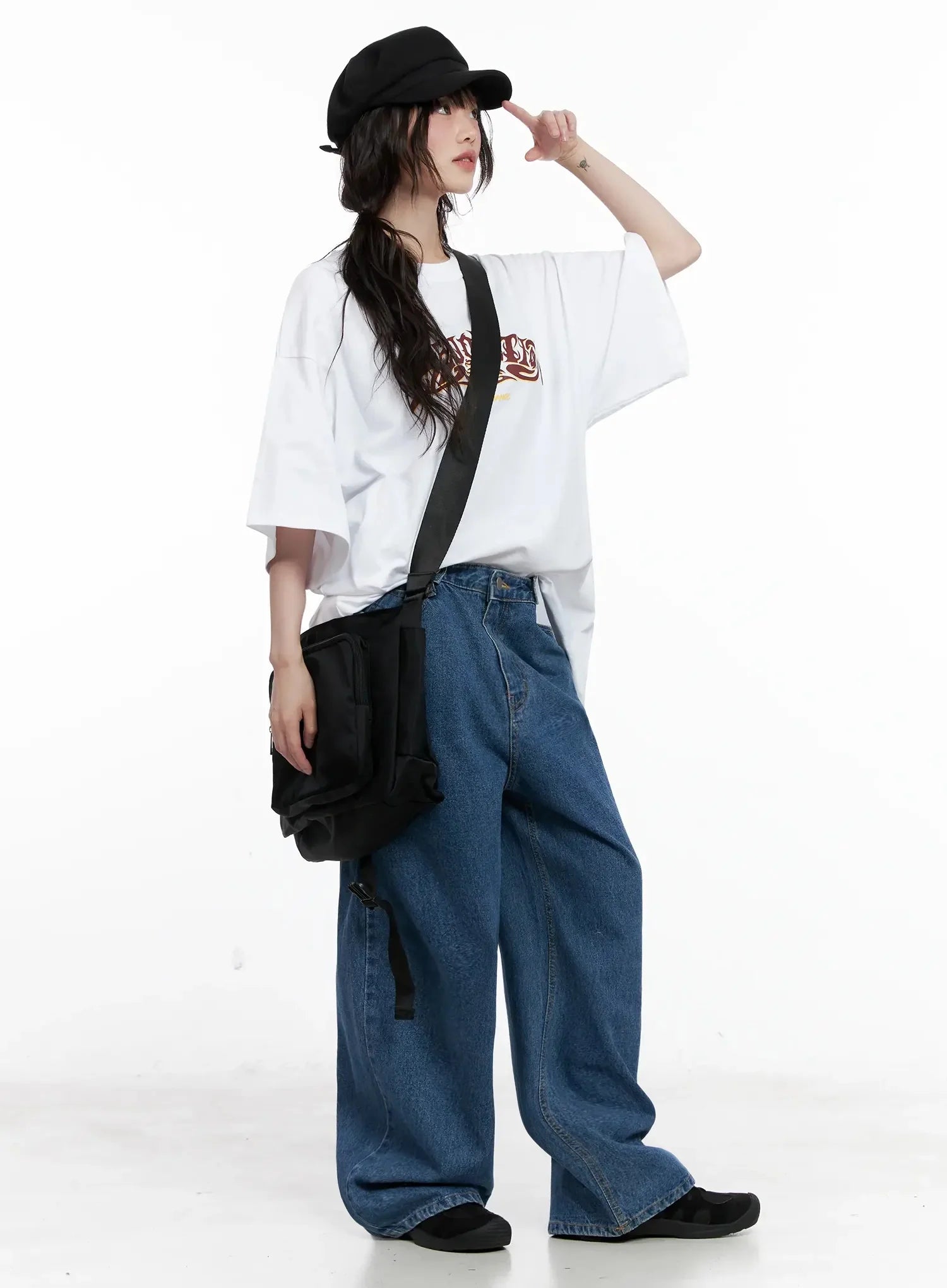 Oversized Statement Graphic T-Shirt IL528