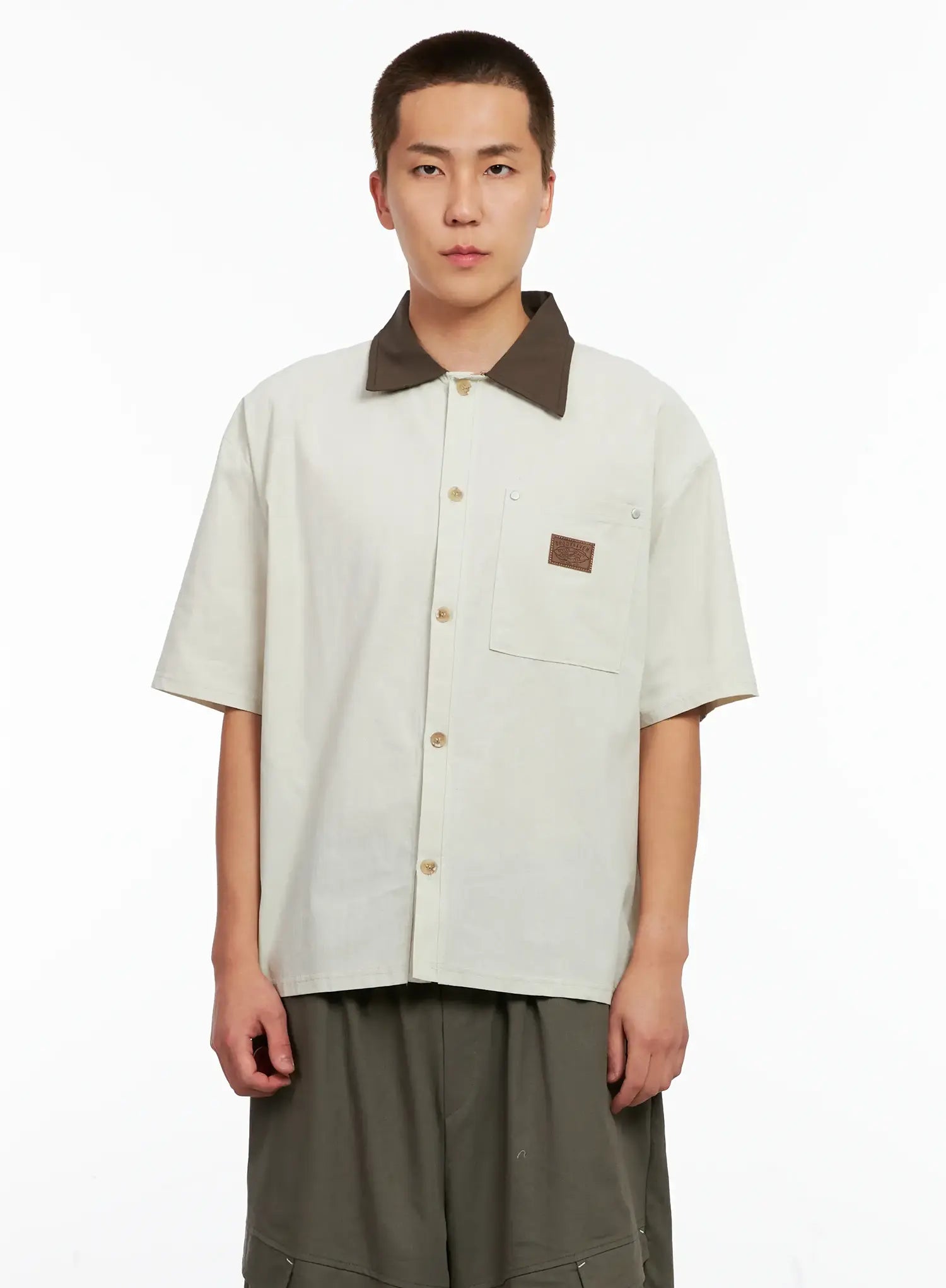 Men's Two-Tone Button-Up IG511