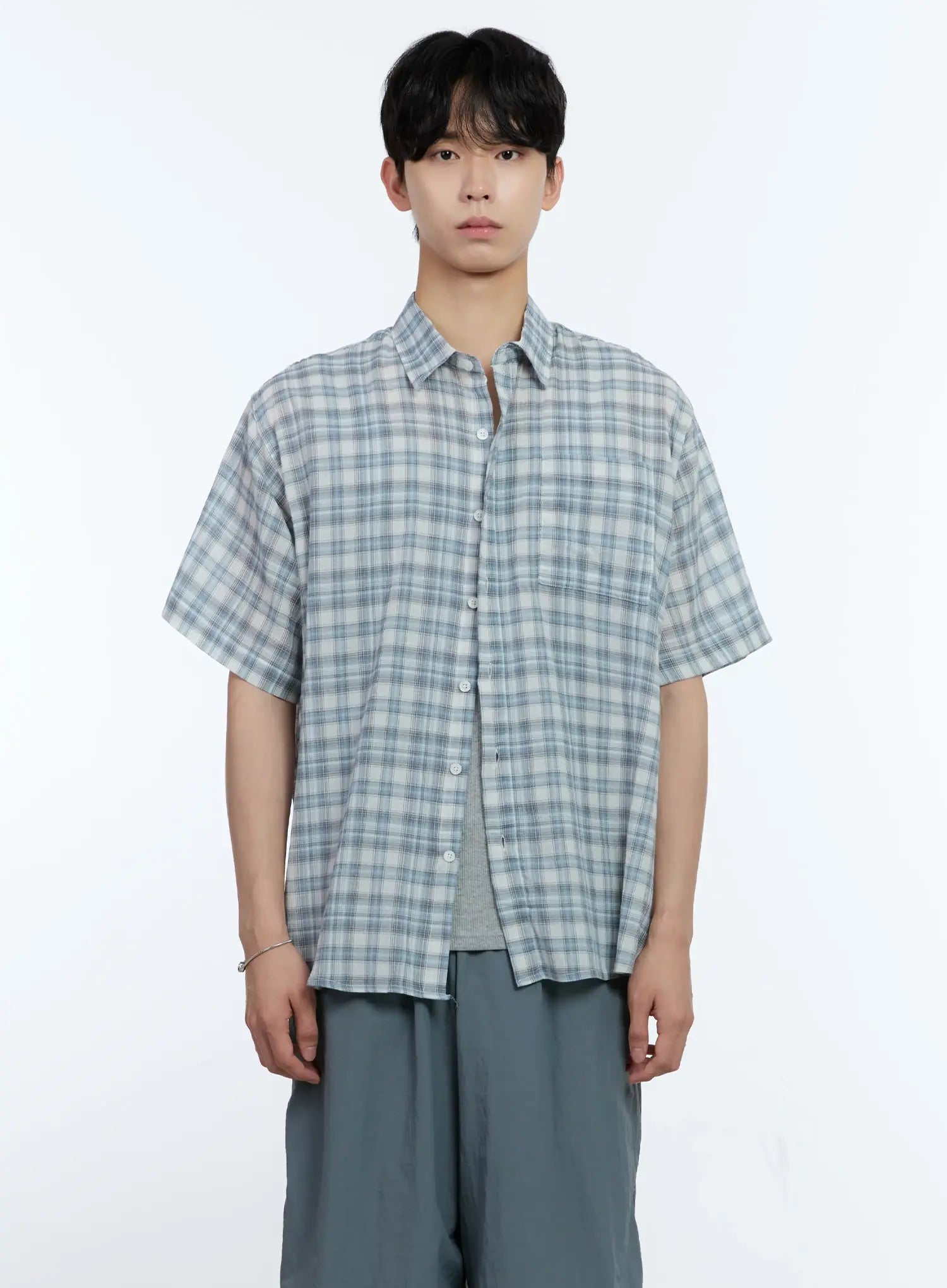 Men's Checkered Button-Up Shirt IG501