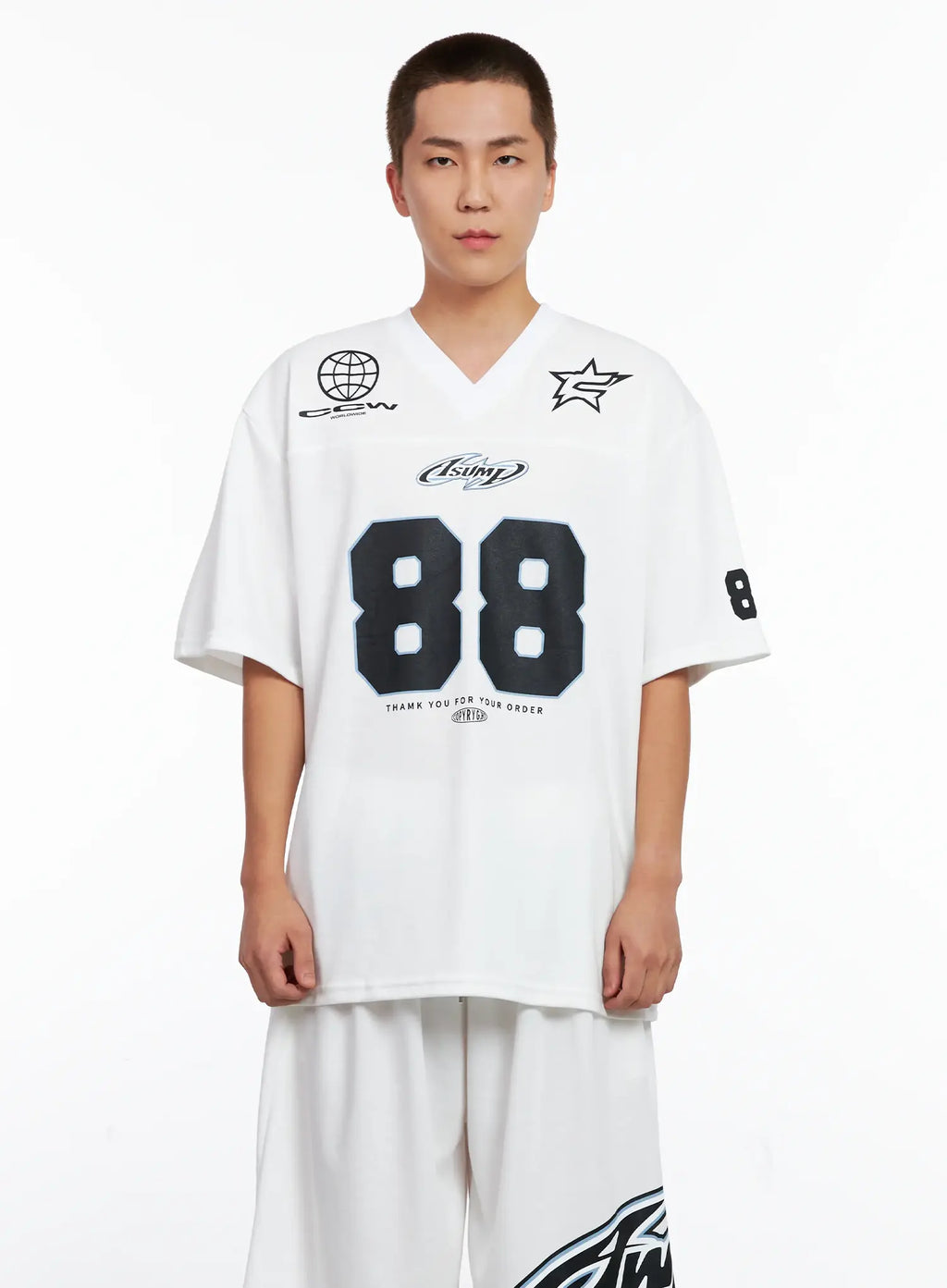 Men's Oversized Graphic V-Neck Tee IG508