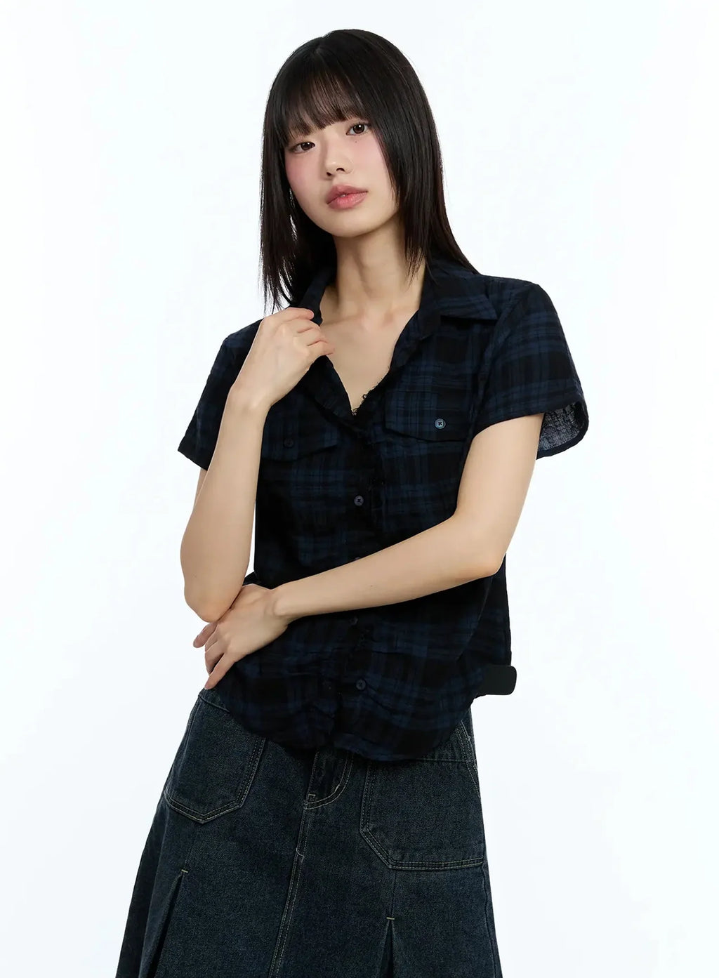 Slim-Fit Plaid Short-Sleeve Shirt IU523