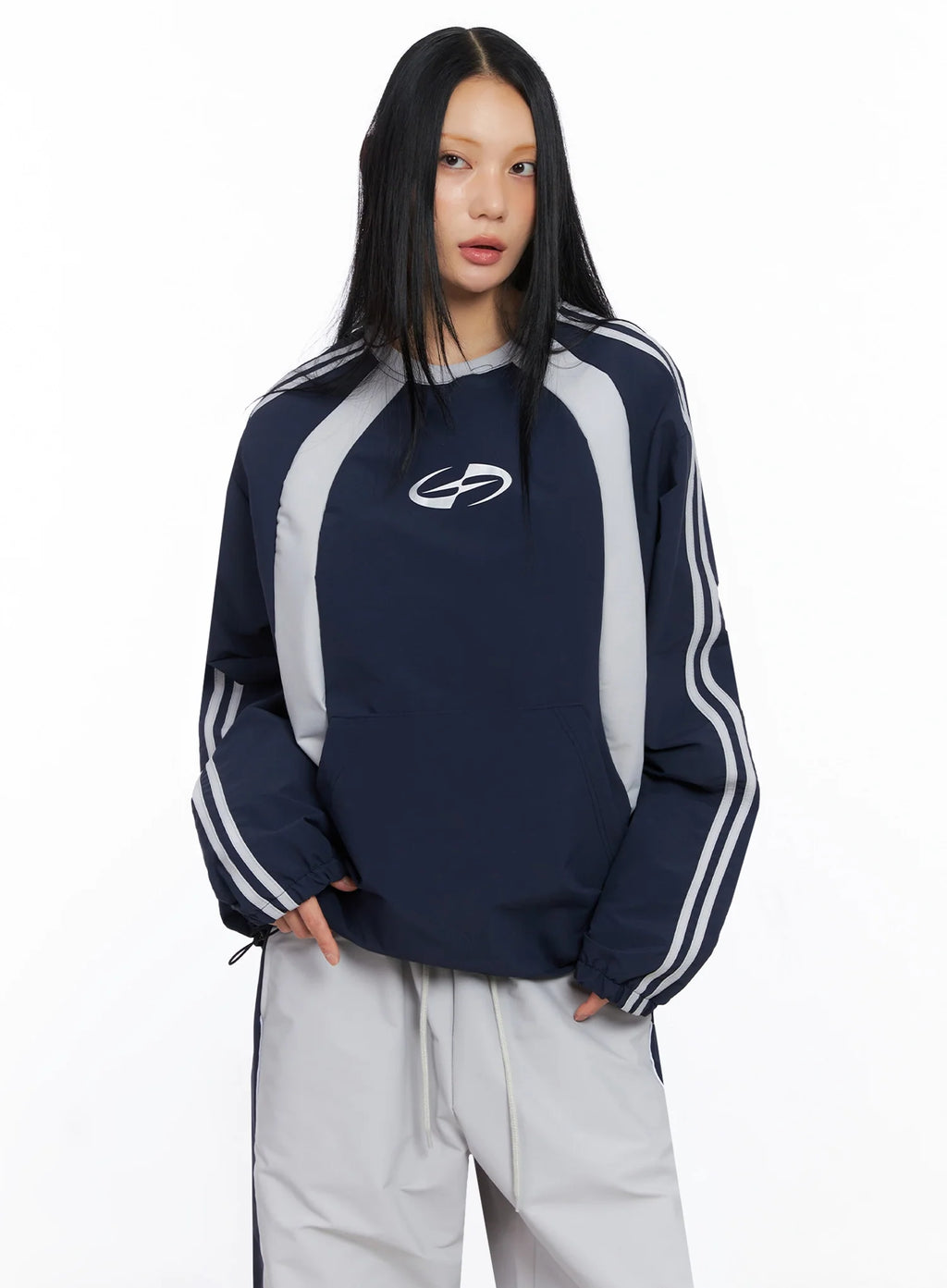 Two-Tone Raglan Sweatshirt CO516