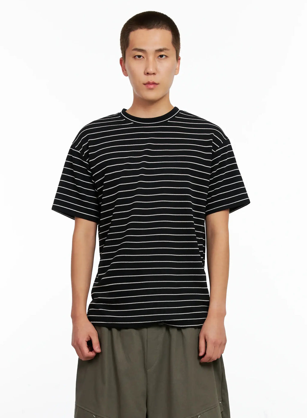 Men's Striped Relaxed-Fit Tee IG511