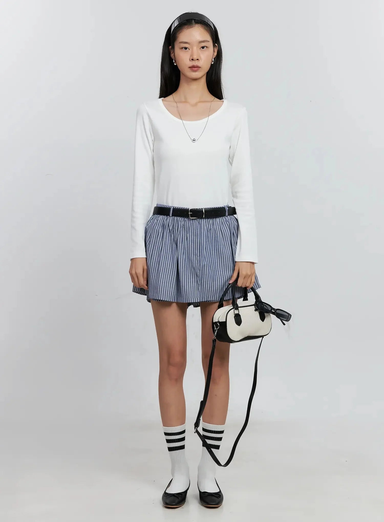 Round-Neck Long Sleeve Top IS515