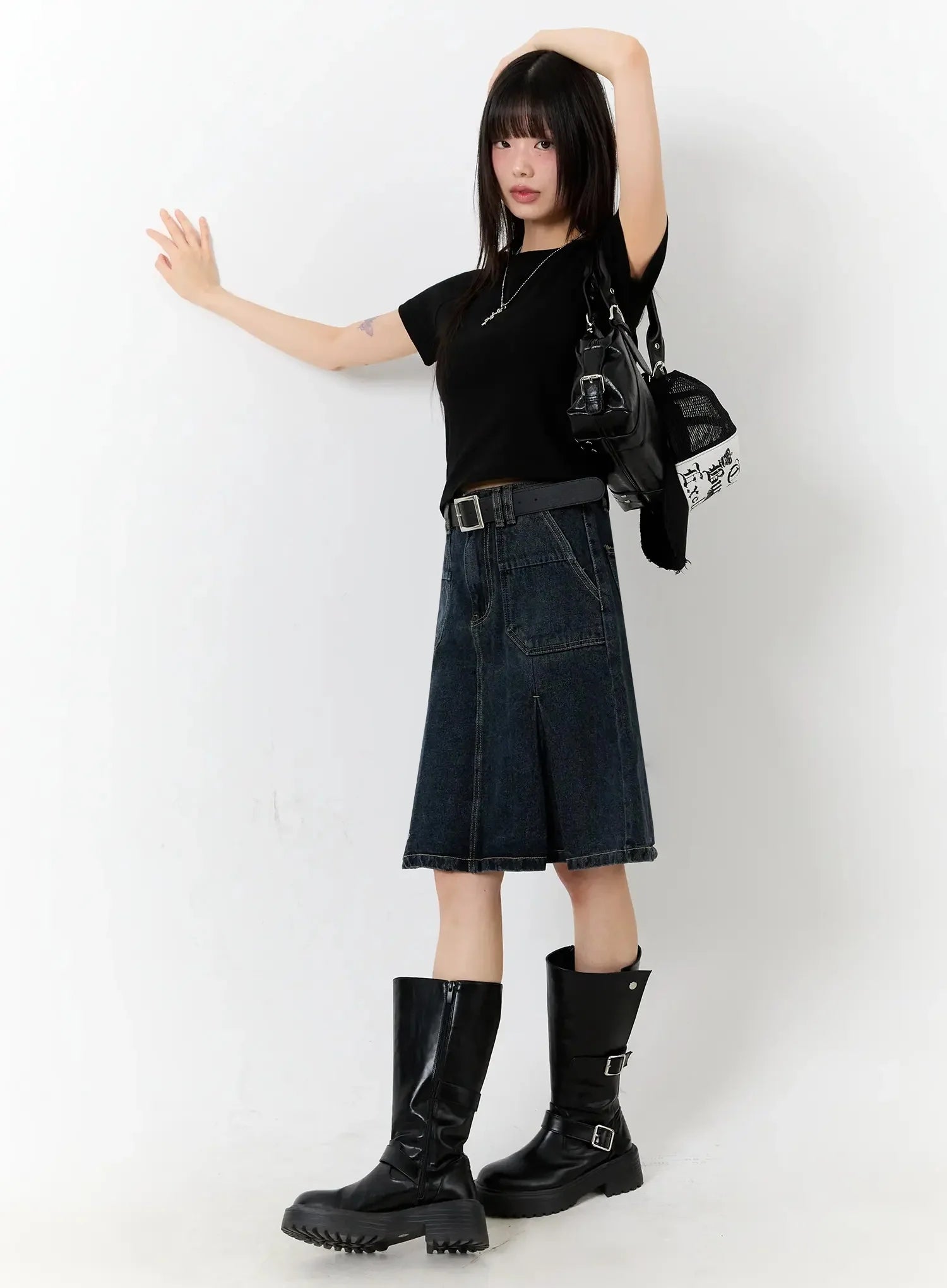 Slim-Fit Cropped Tee IU523