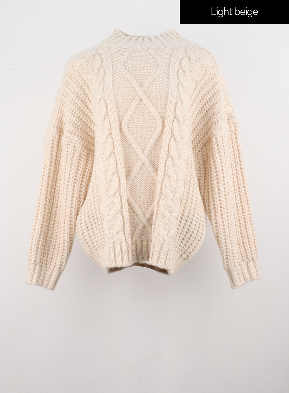 Cable Knit Buttoned Sweater IS301