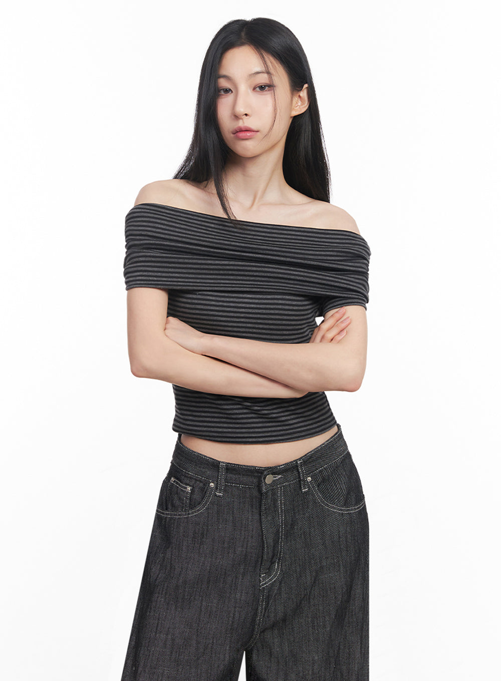 Off-Shoulder Striped Tee IY516