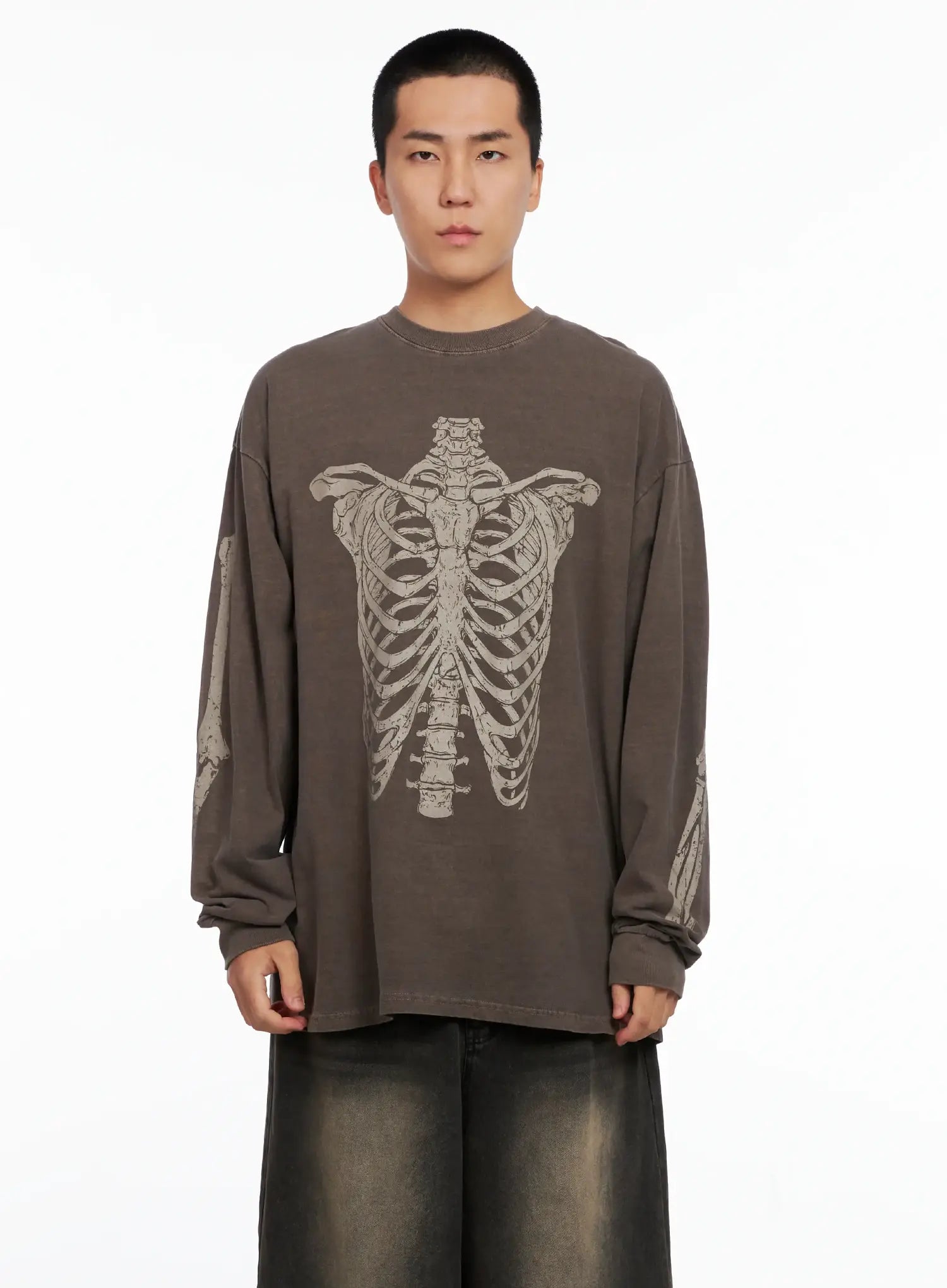 Men's Pigment Graphic Long Sleeve Tee IS502