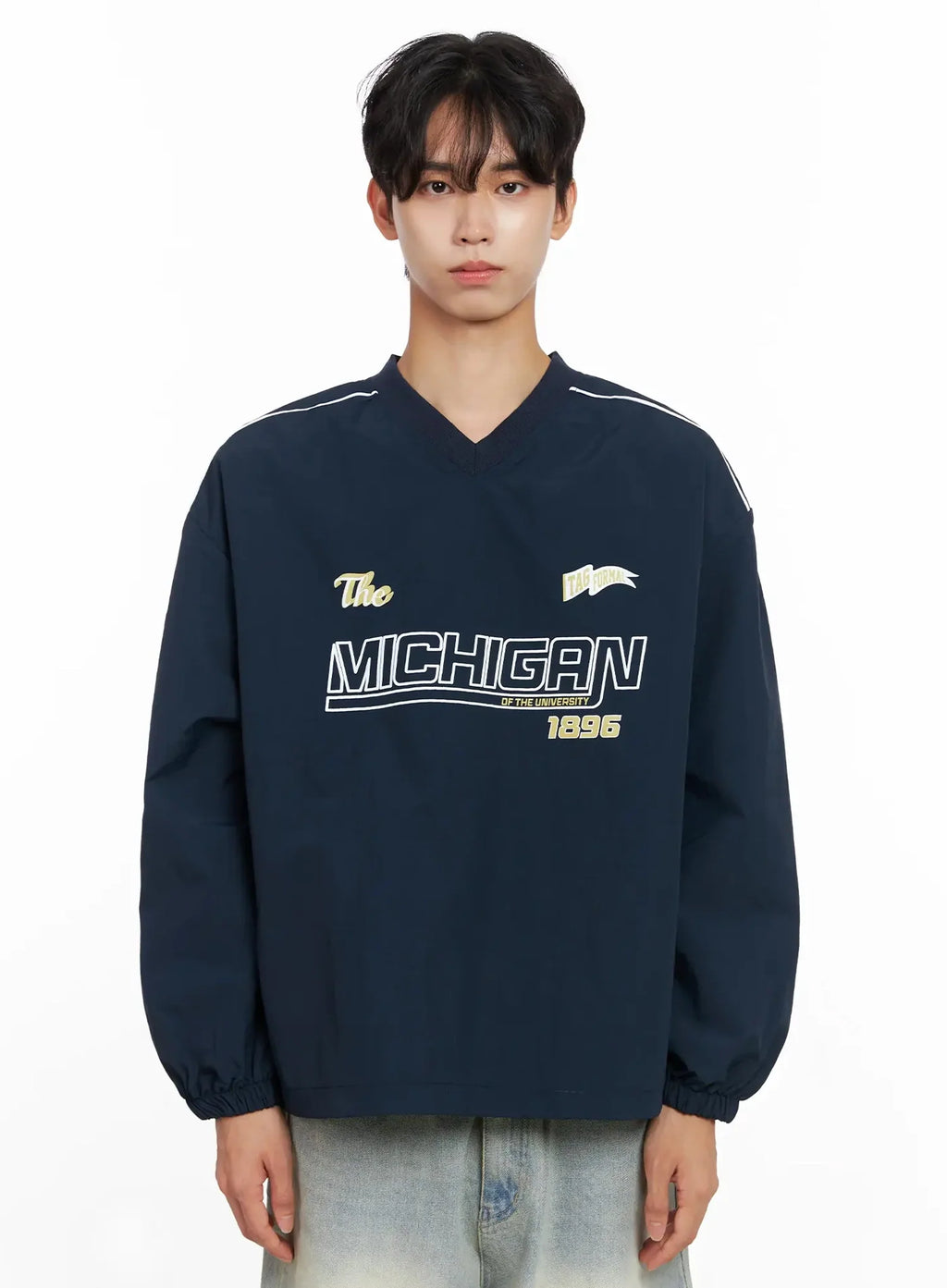 Men's V-Neck Lettering Windbreak Pullover IO517