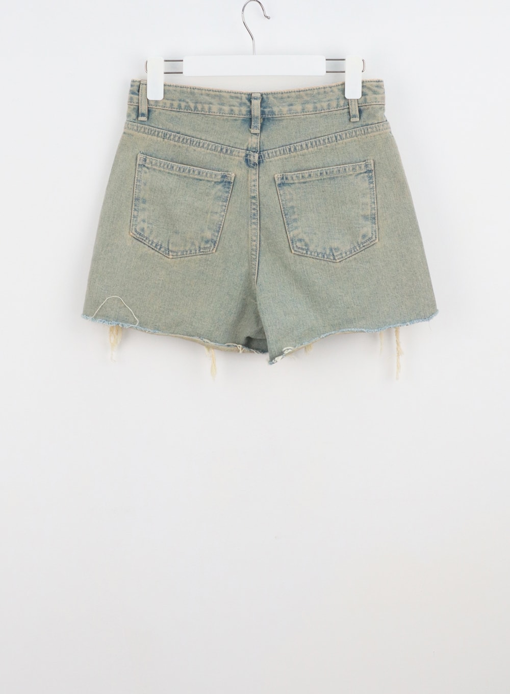Ripped Hem Denim Shorts IU322