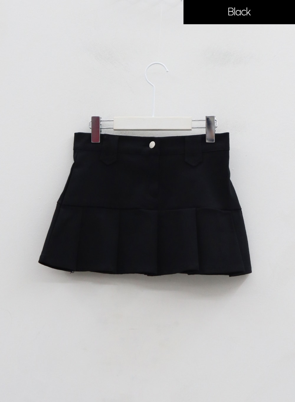 Semi Pleated Mini Skirt IO12