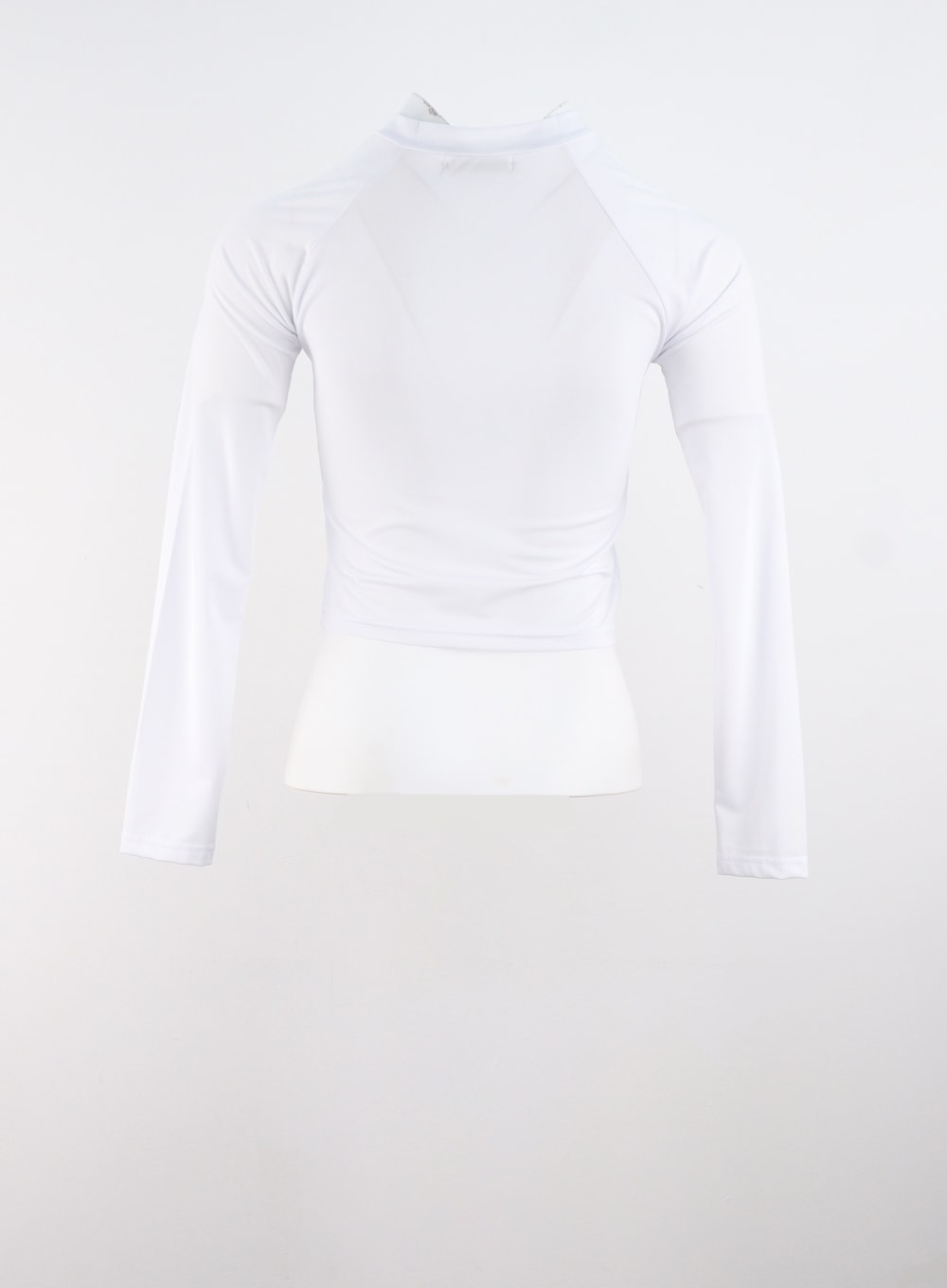 Tight-Fit Crop Zip-Up IS322