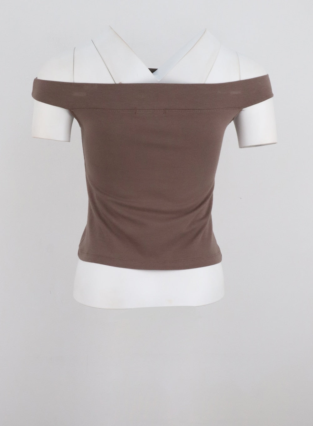 Off-Shoulder Sleeveless Top IG302