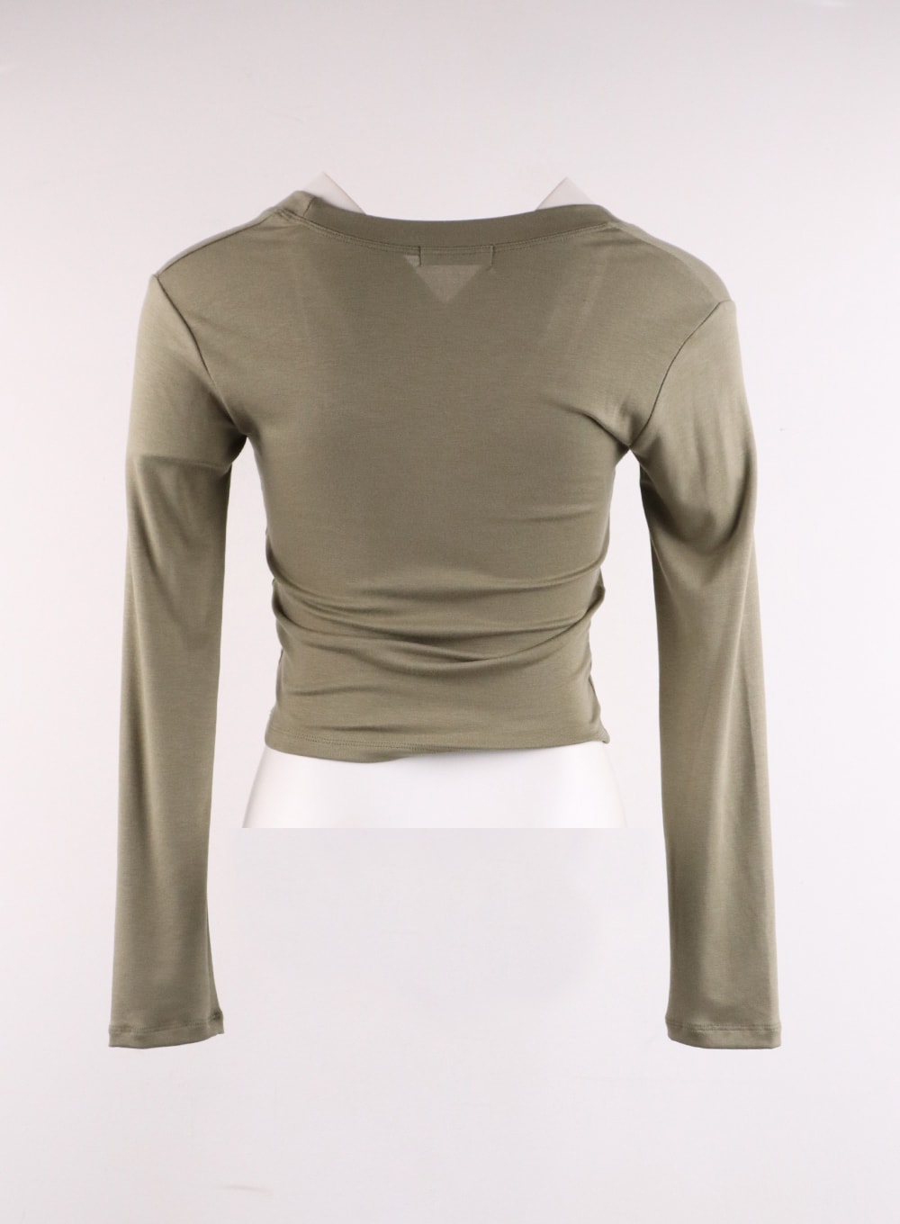 Slim Fit U-Neck Crop Tee IF402