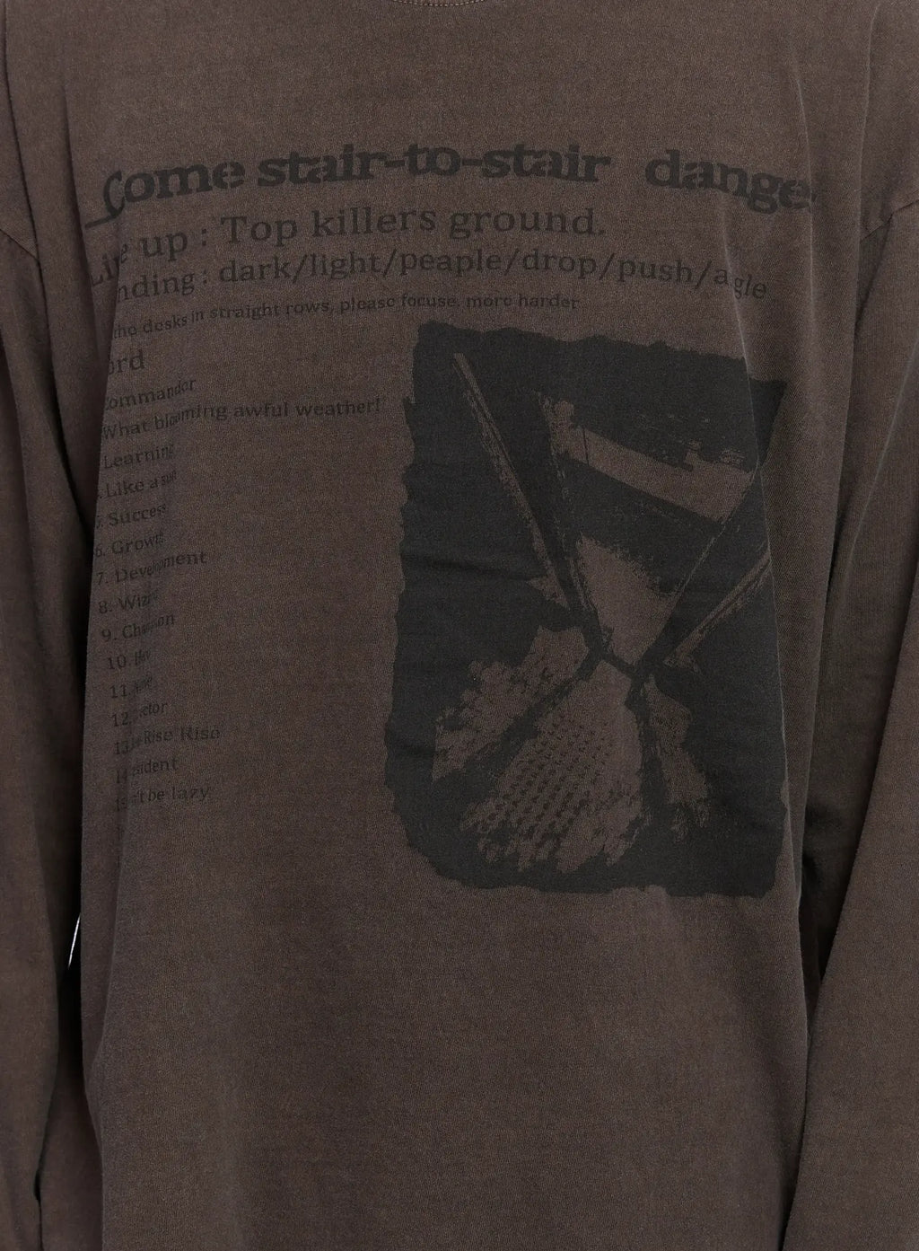 Men's Edgy Graphic Long Sleeve Tee IS509