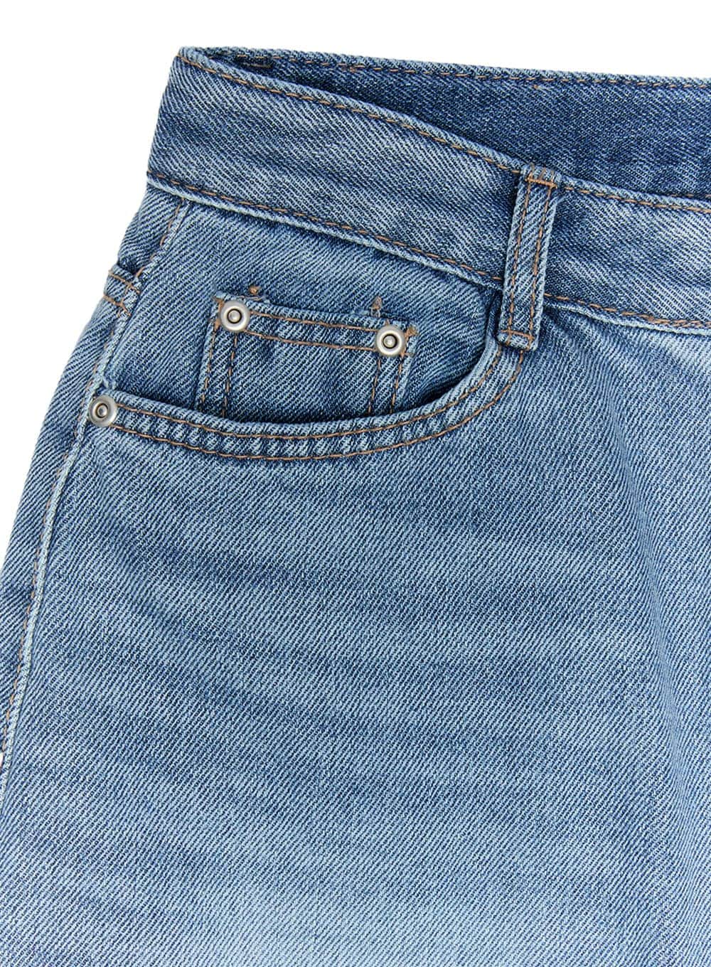 Lily Relaxed-Fit Baggy Jeans IJ527