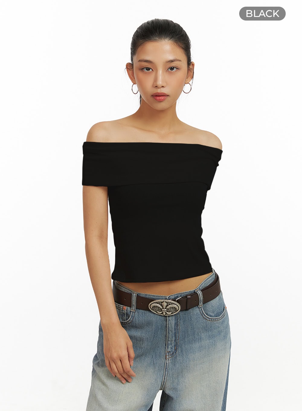 Solid Off Shoulder Crop Top IU412