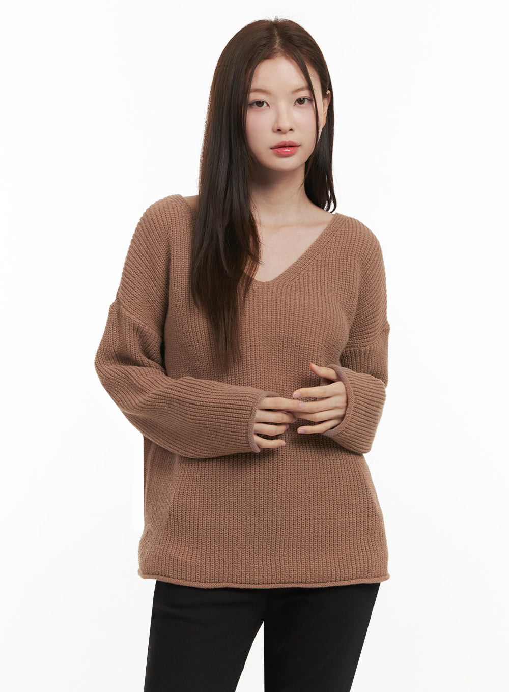 Relaxed-Fit V-Neck Sweater IF505